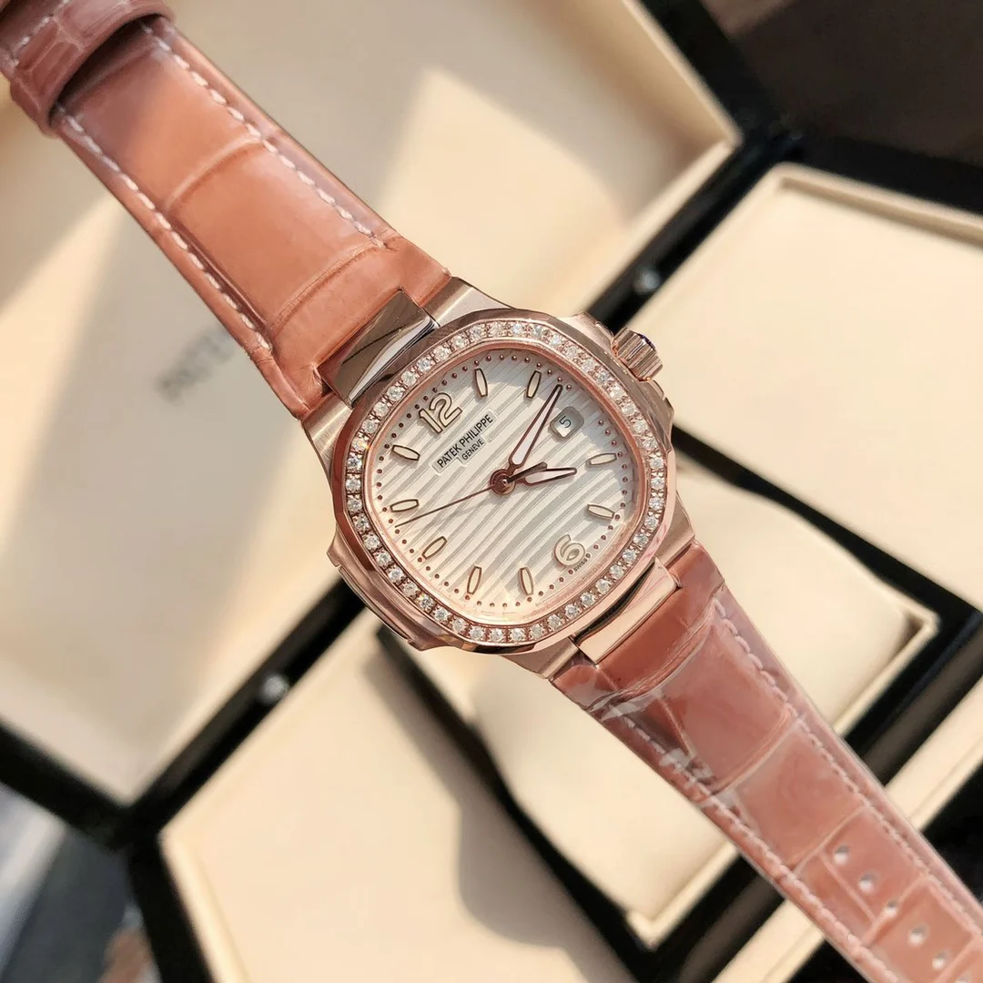 1 Rose gold (white) — photographed off the sweep