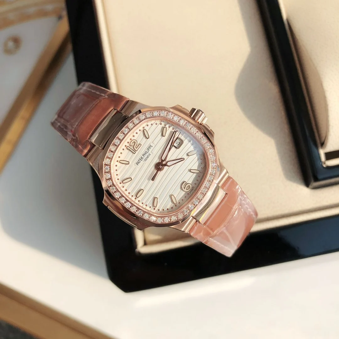 1 Rose gold (white) — photographed off the sweep