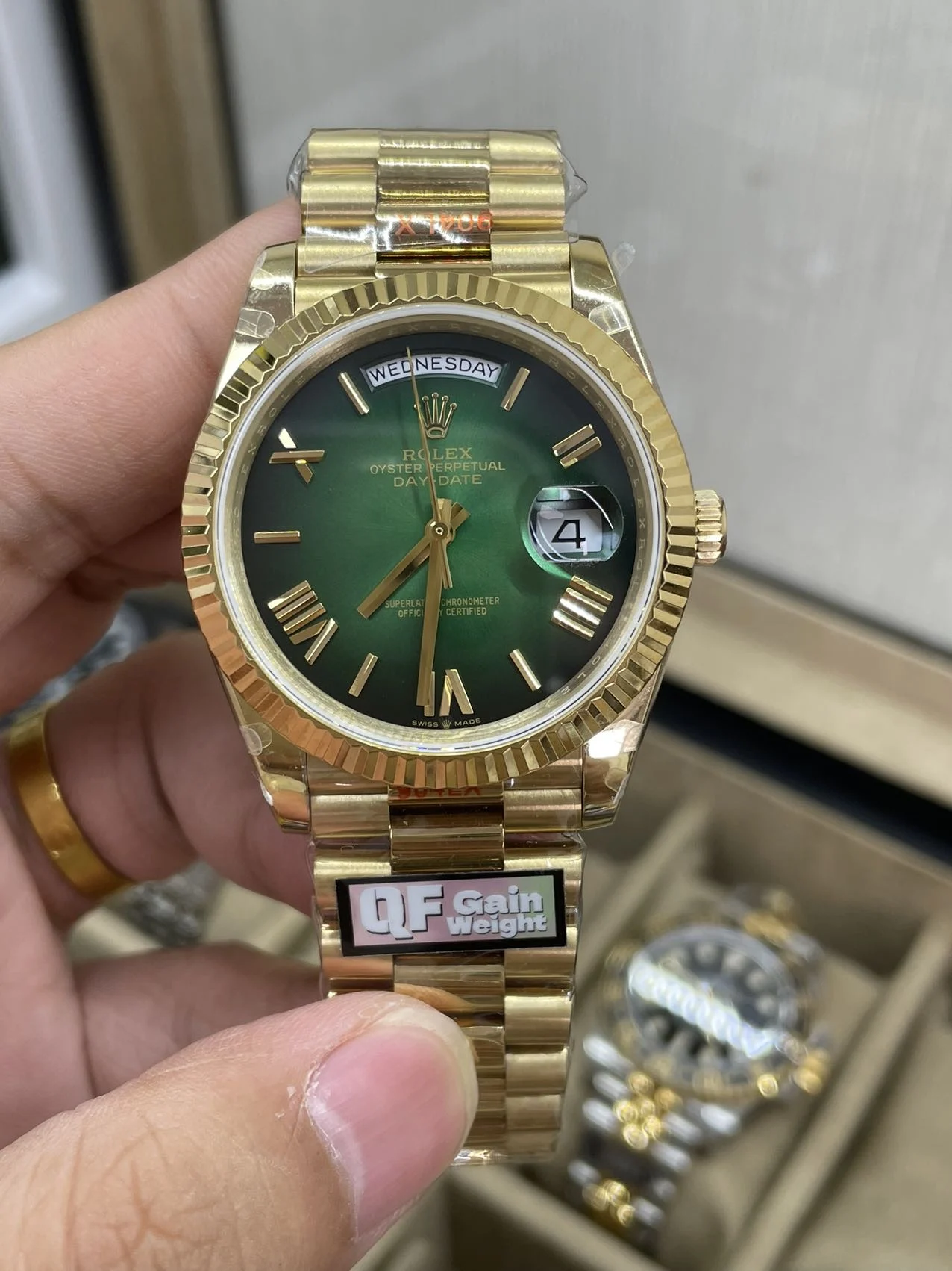 2024 New DD40mm Smoked Roman numeral with a beautiful sunburst