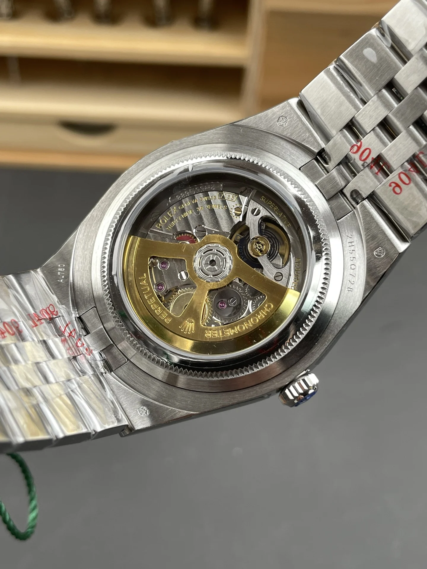 8+ Land Rover Blue Dial / 40mm / 9015 Movement / Counterweight — photographed off the sweep