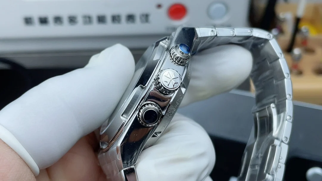 8F Jiang Si Panda Eyes Timer — photographed off the sweep