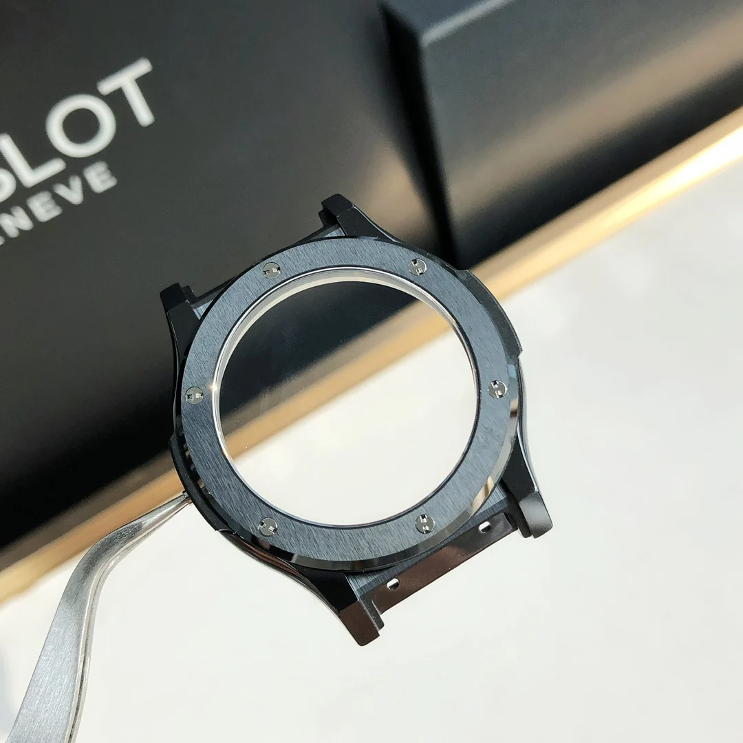 A brand new high-tech ceramic case with a rare ceramic bezel — photographed off the sweep