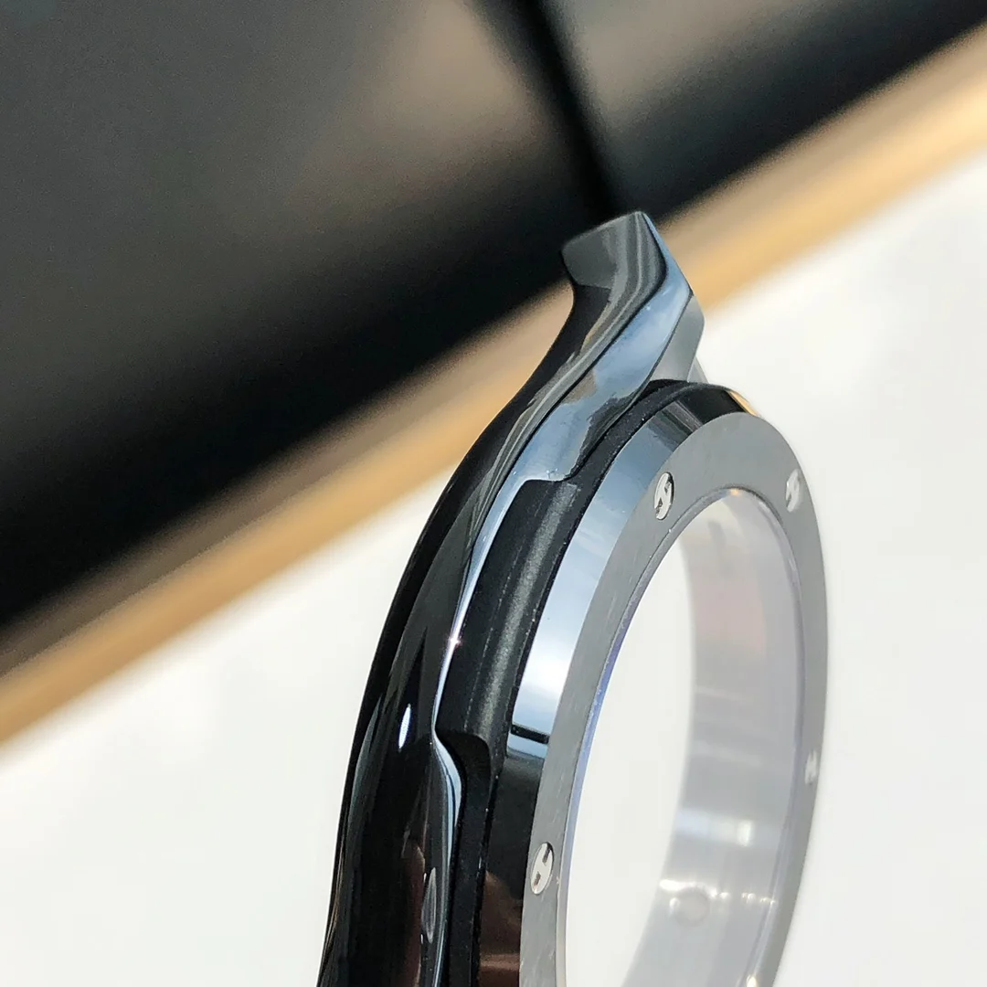 A brand new high-tech ceramic case with a rare ceramic bezel — photographed off the sweep