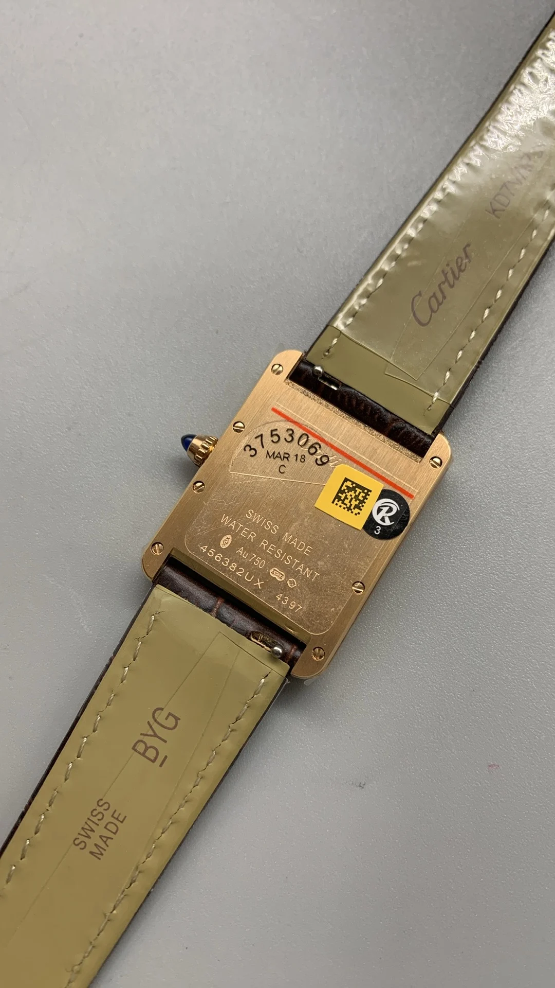 AF, leather strap, medium size, 33.7*25.5mm, rose gold pattern — photographed off the sweep