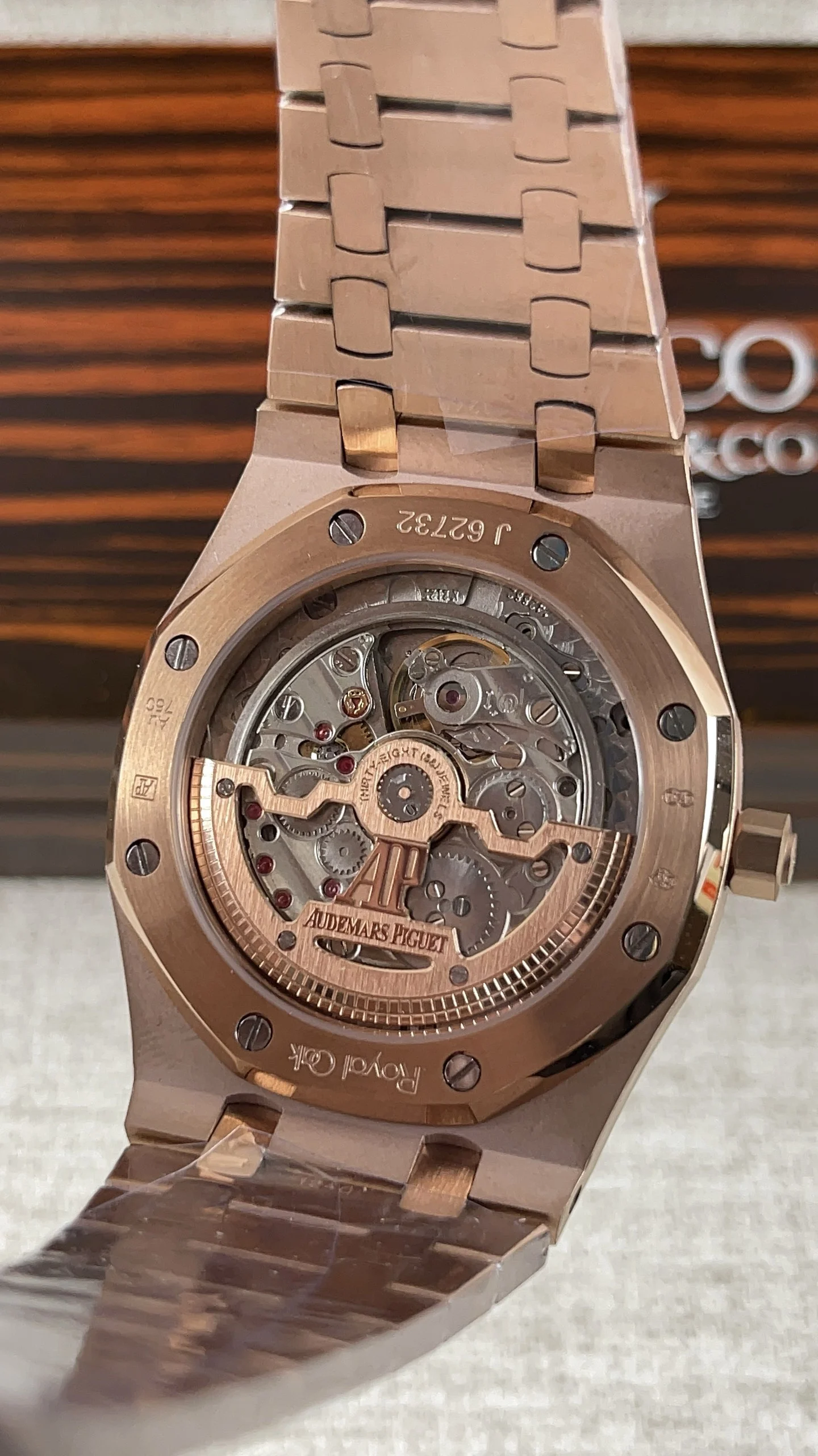 Audemars Piguet 15202 — photographed off the sweep