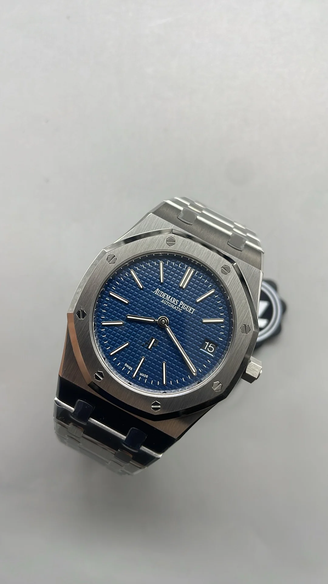 Audemars Piguet 15202 39mm — photographed off the sweep