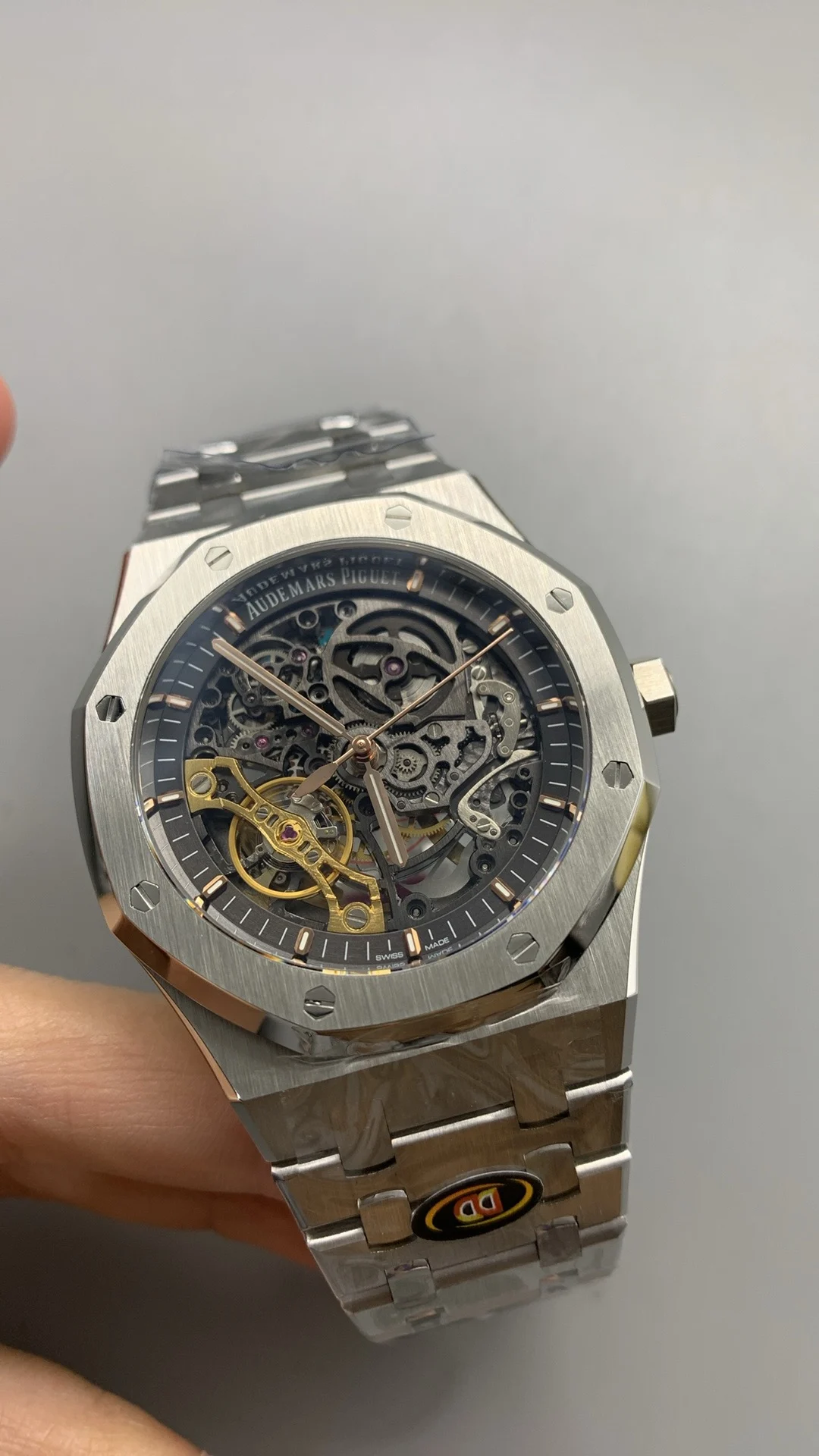 Audemars Piguet 15407 — photographed off the sweep