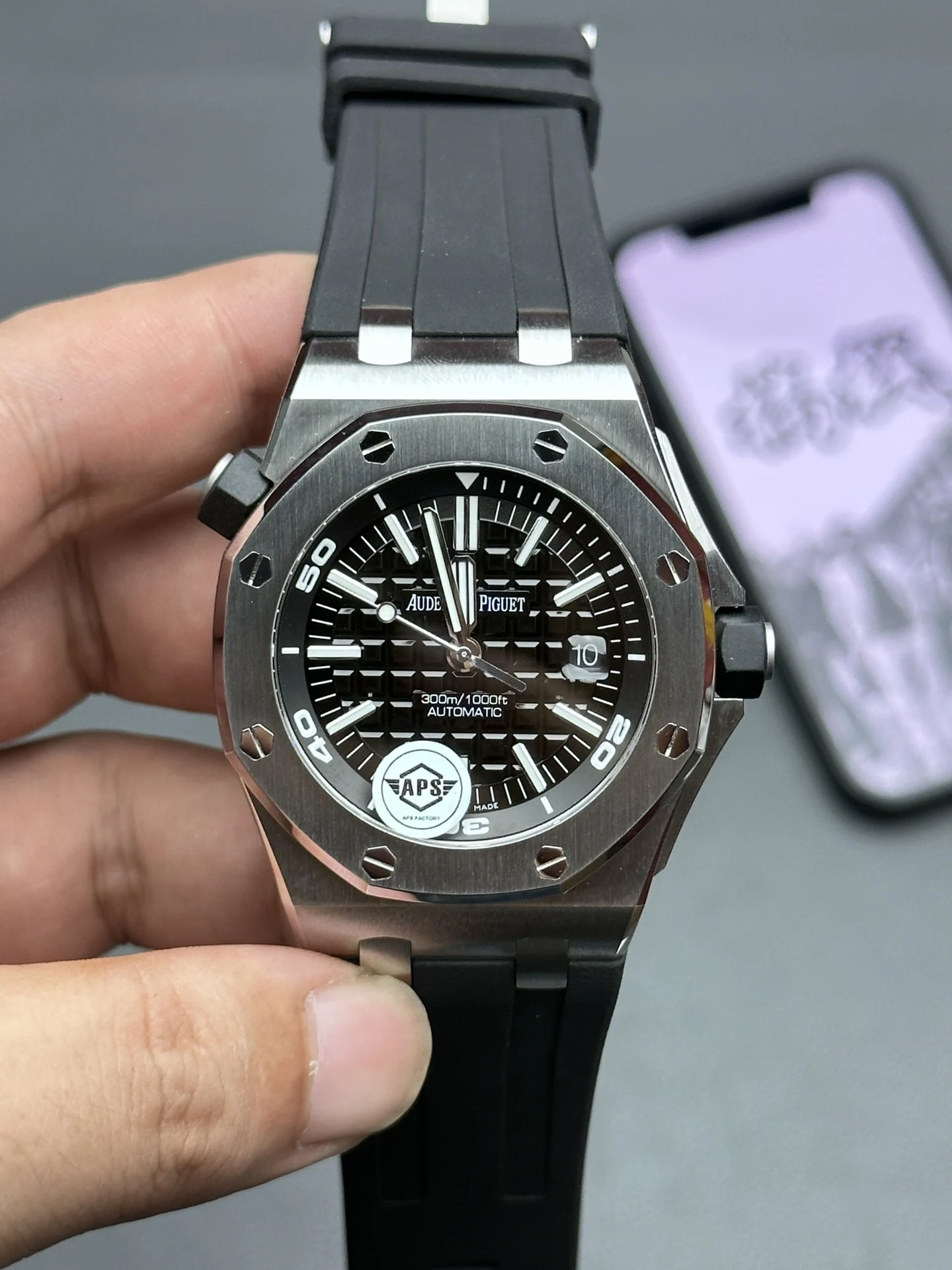 Audemars Piguet 15710 — photographed off the sweep