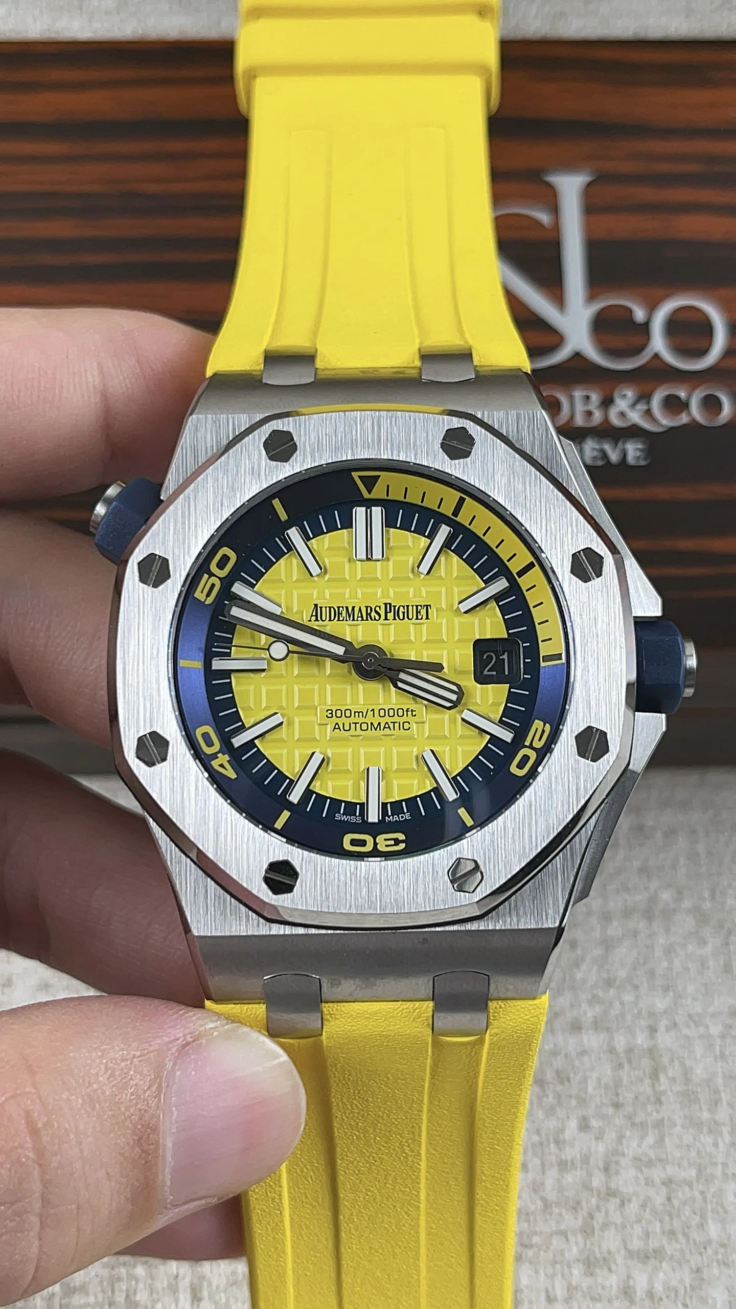 Audemars Piguet 15710 — photographed off the sweep
