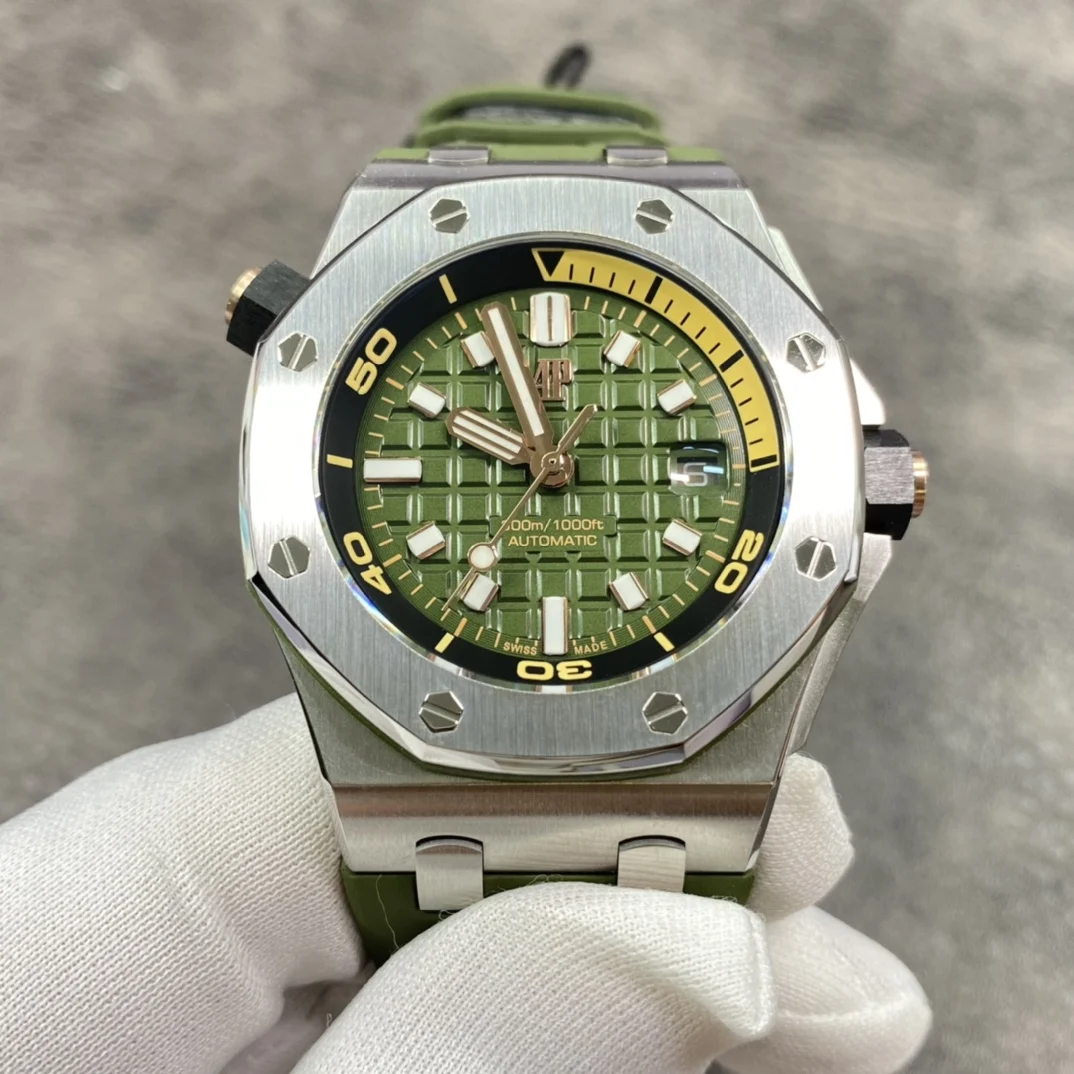 Audemars Piguet 15720