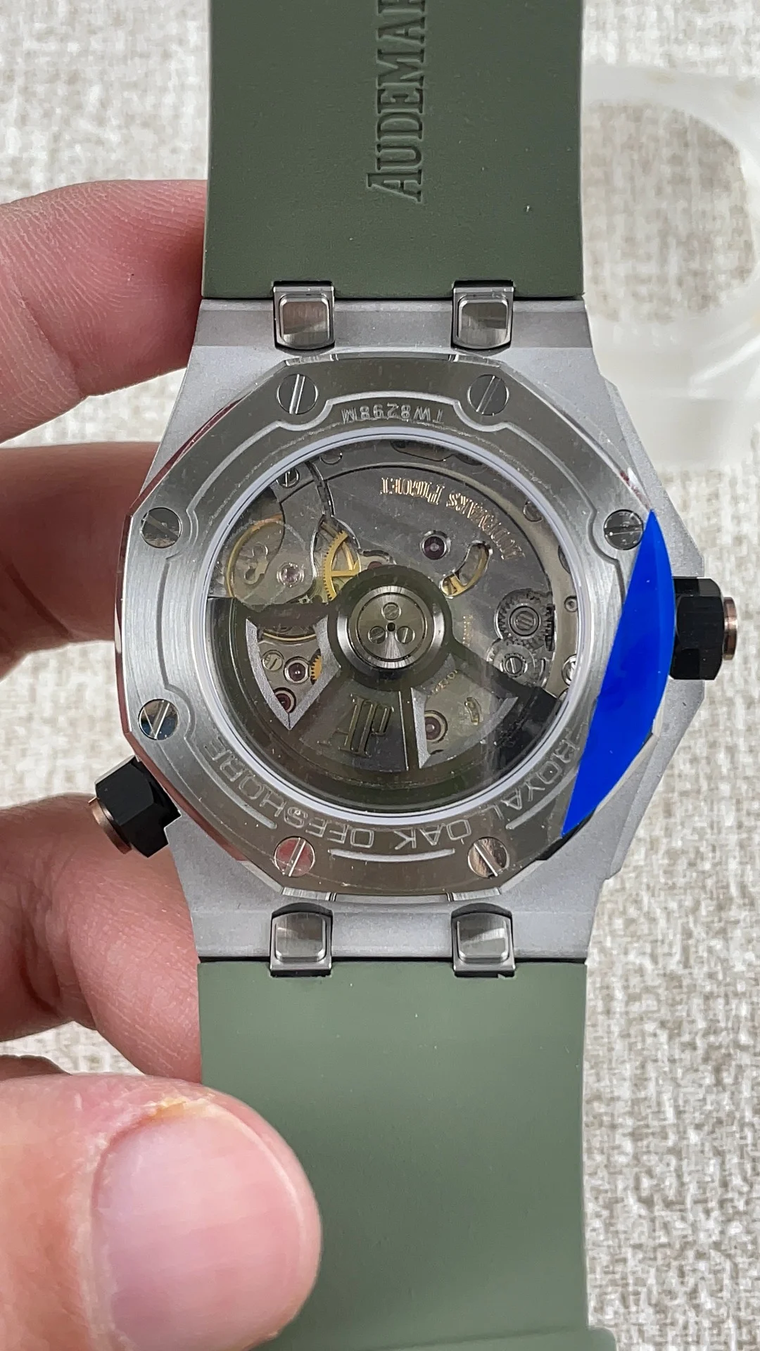 Audemars Piguet 15720 — photographed off the sweep