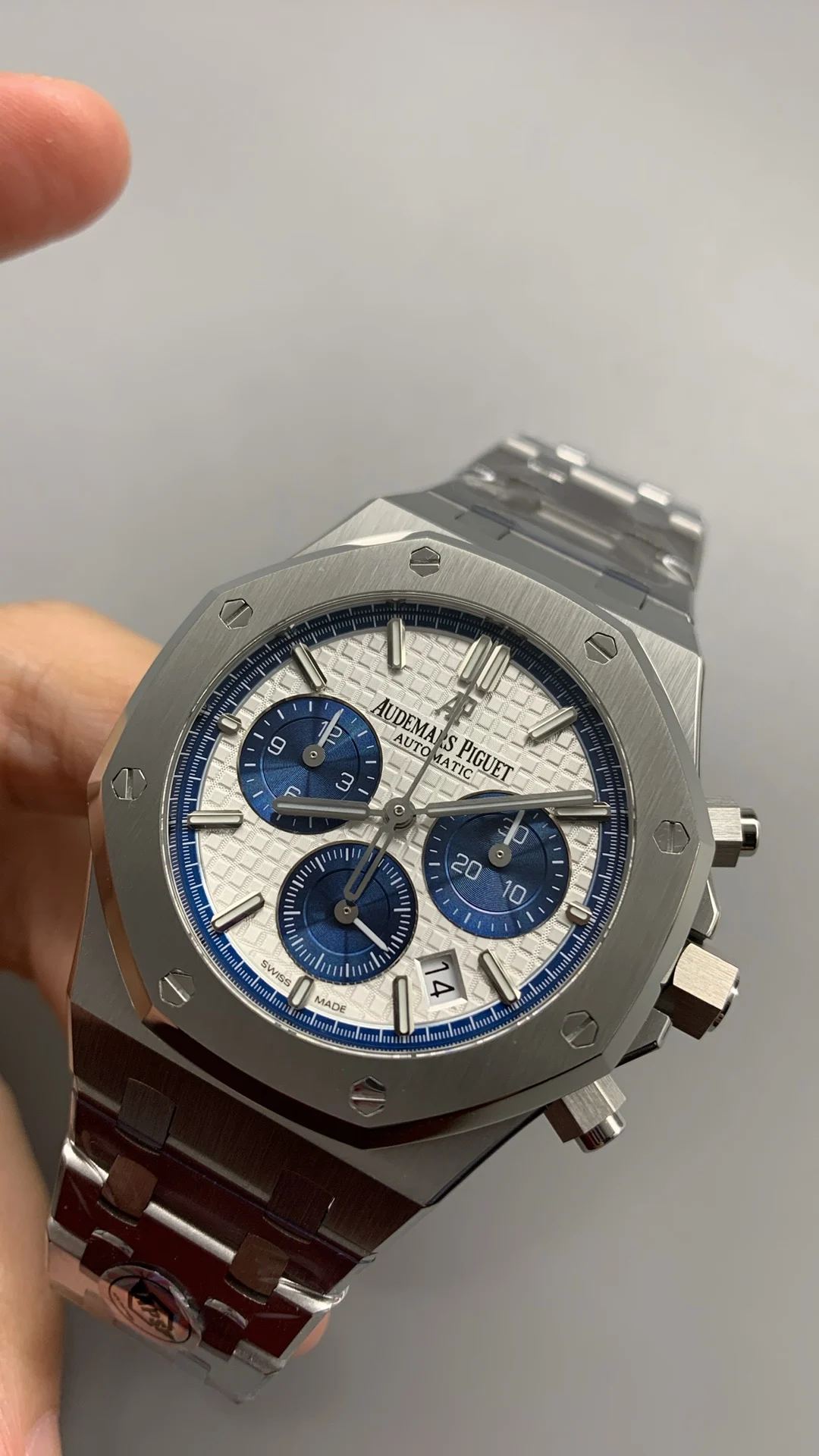 Audemars Piguet 26315 — photographed off the sweep