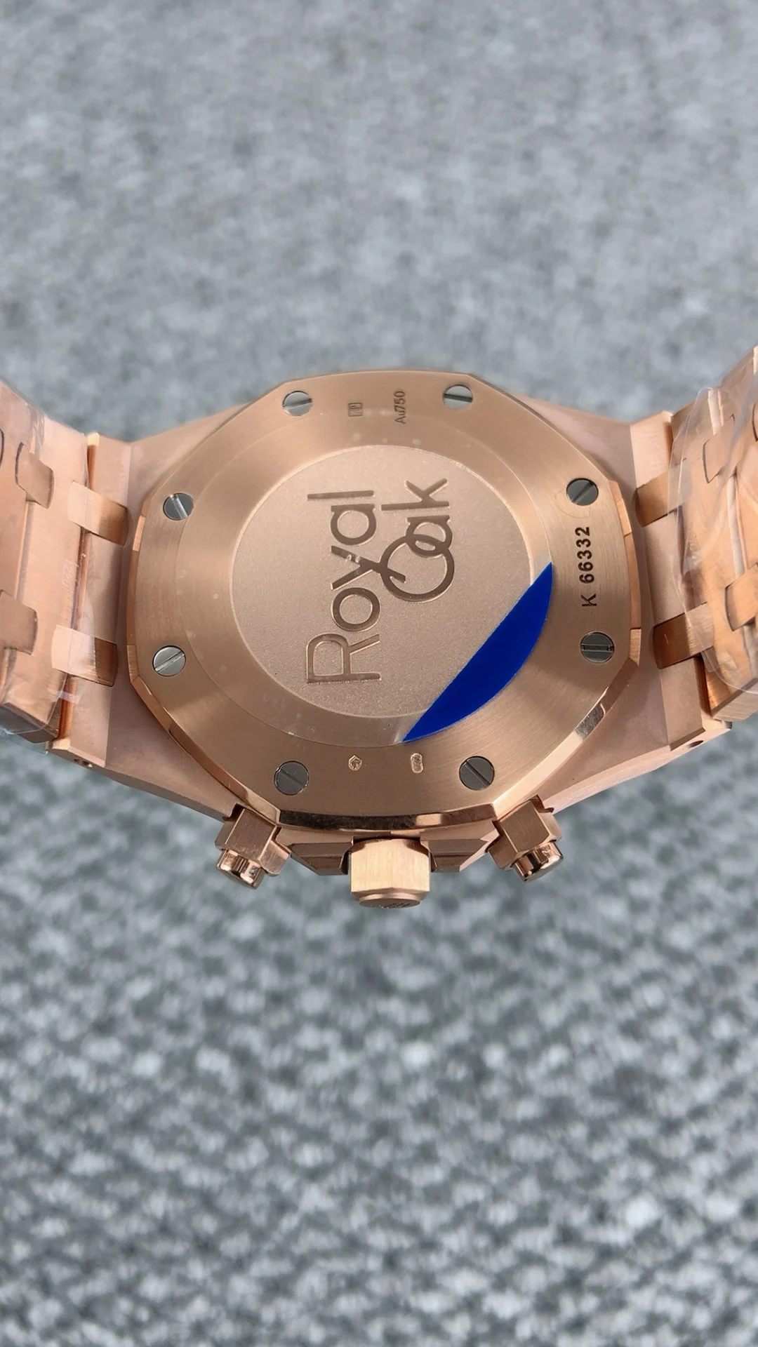Audemars Piguet 26331 — photographed off the sweep