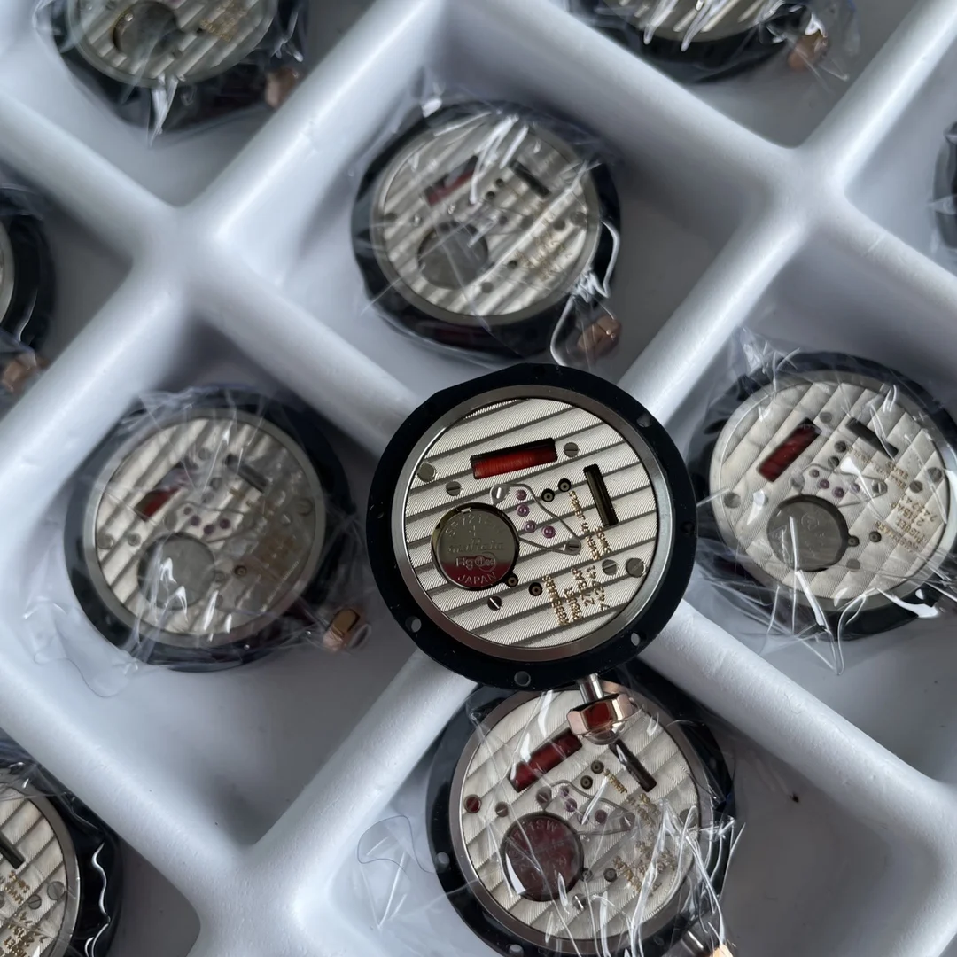 Audemars Piguet 67621 — photographed off the sweep