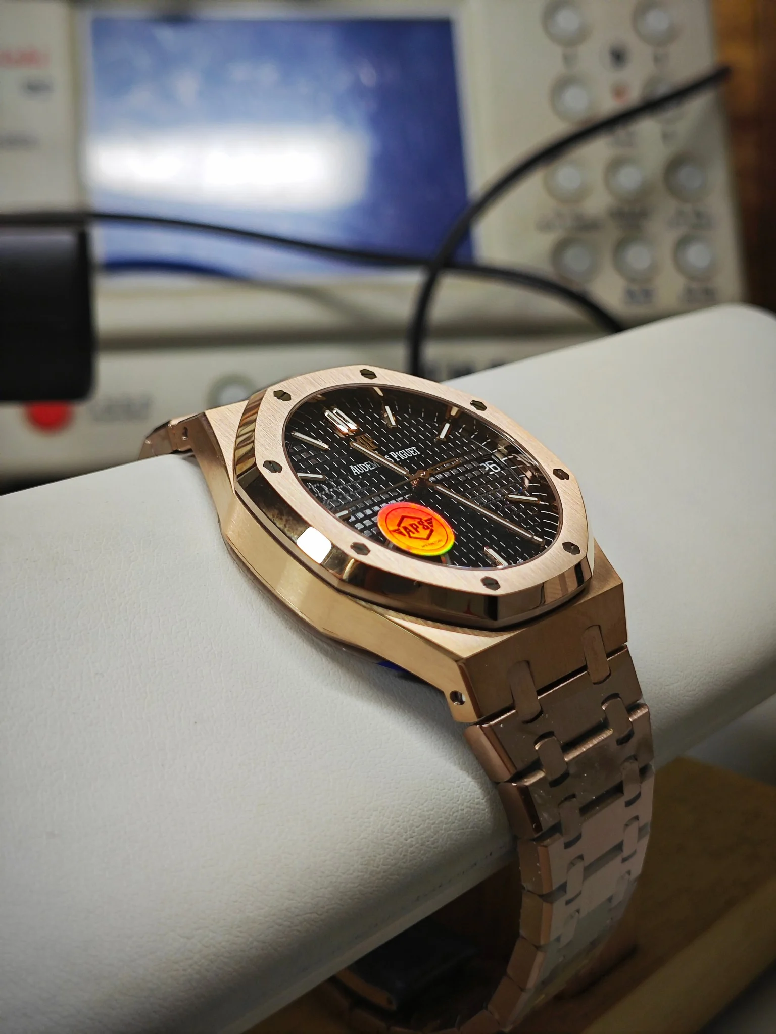Audemars Piguet Black Dial 15500 — photographed off the sweep