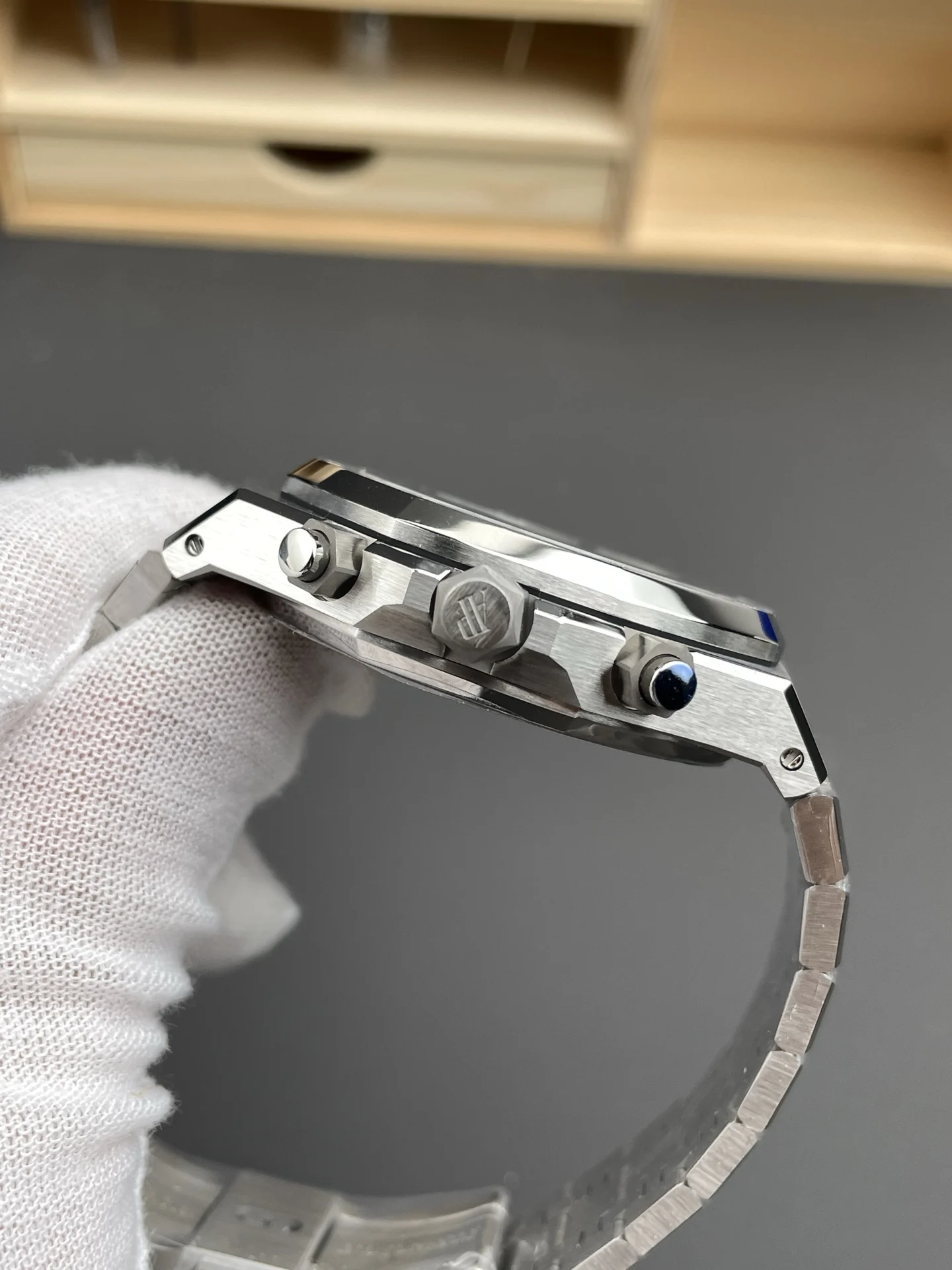 Audemars Piguet Black Dial 26240 41mm — photographed off the sweep