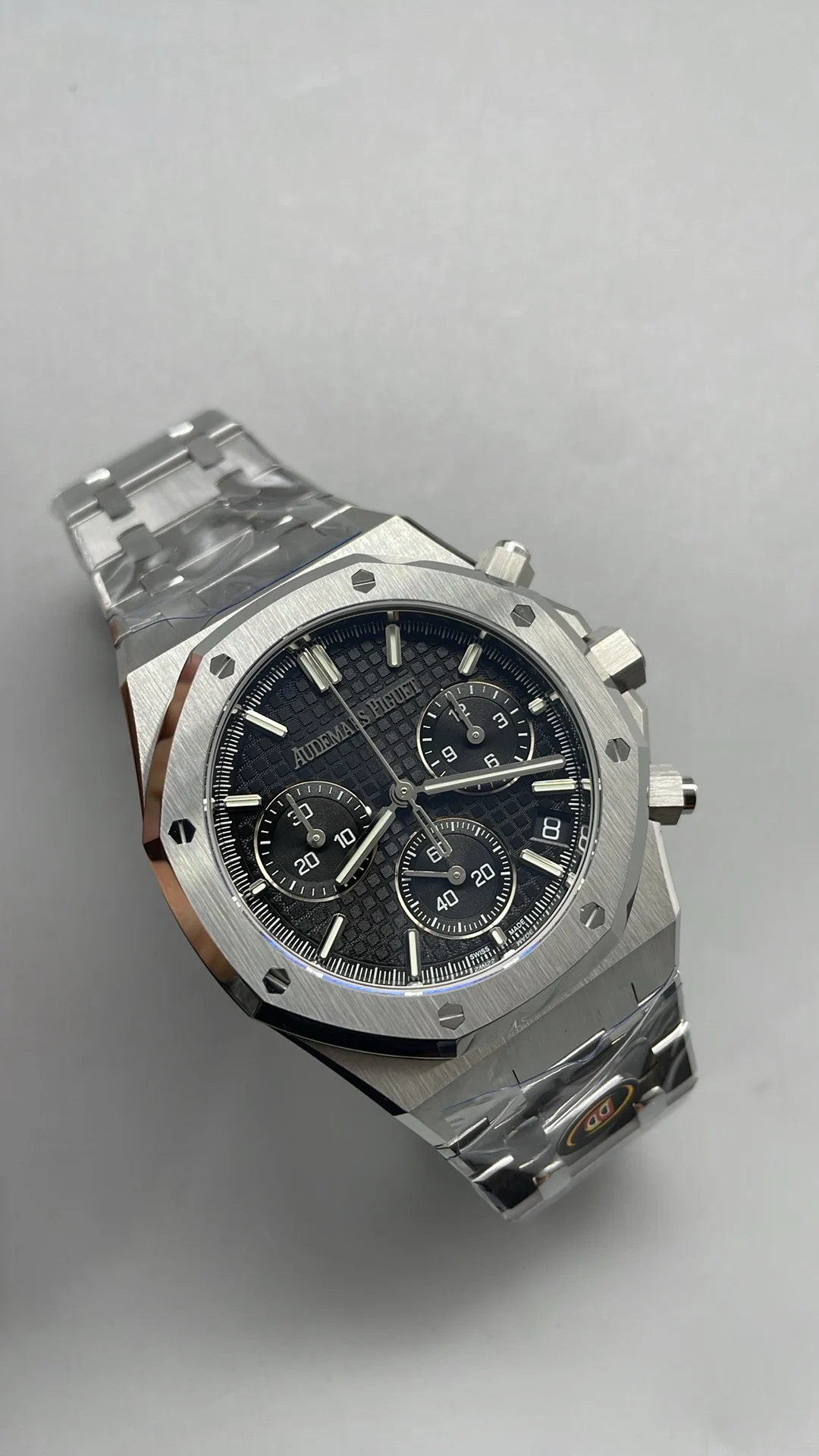 Audemars Piguet Black Dial 26240 — photographed off the sweep