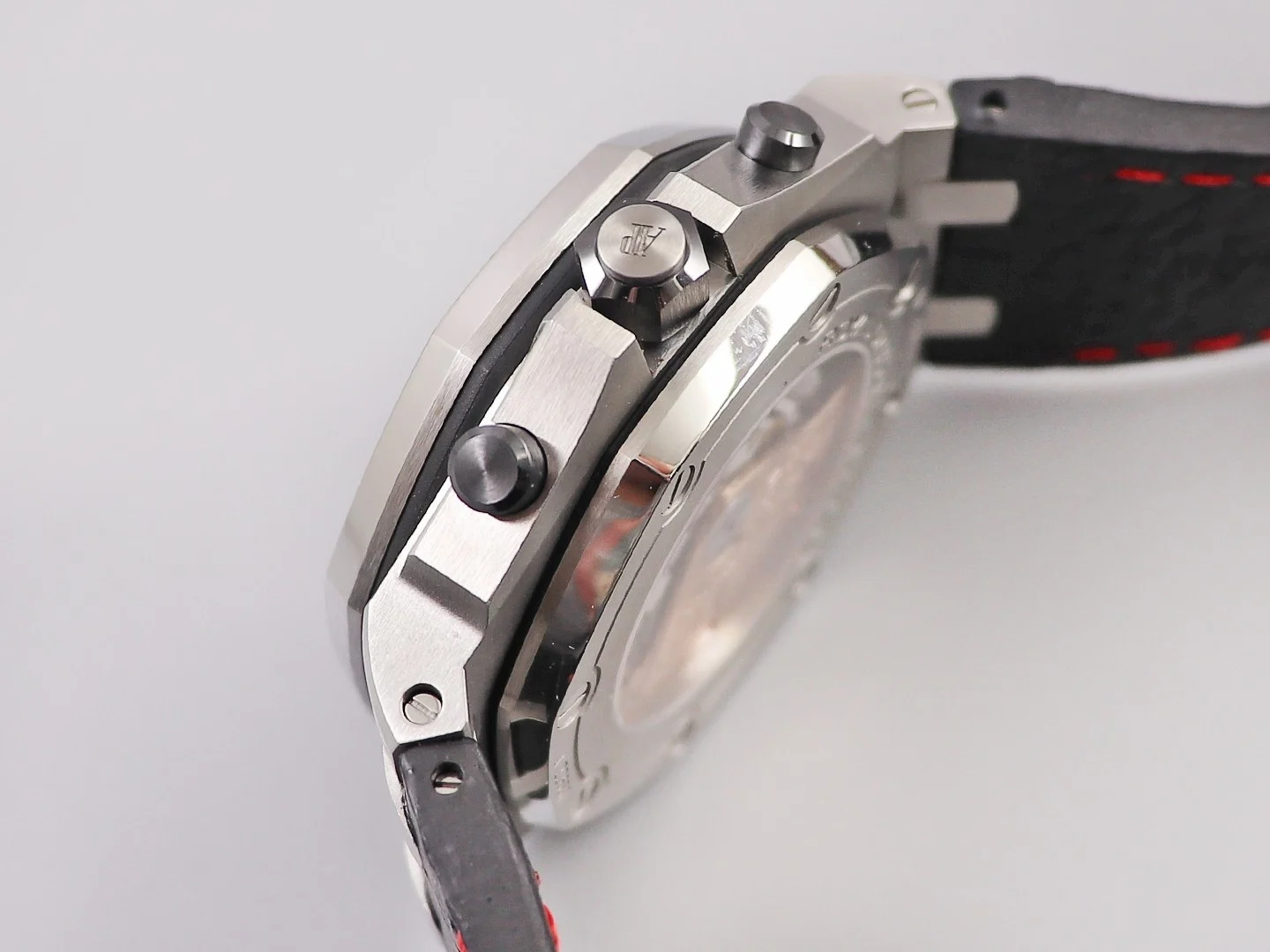 Audemars Piguet Black Dial 42mm — photographed off the sweep