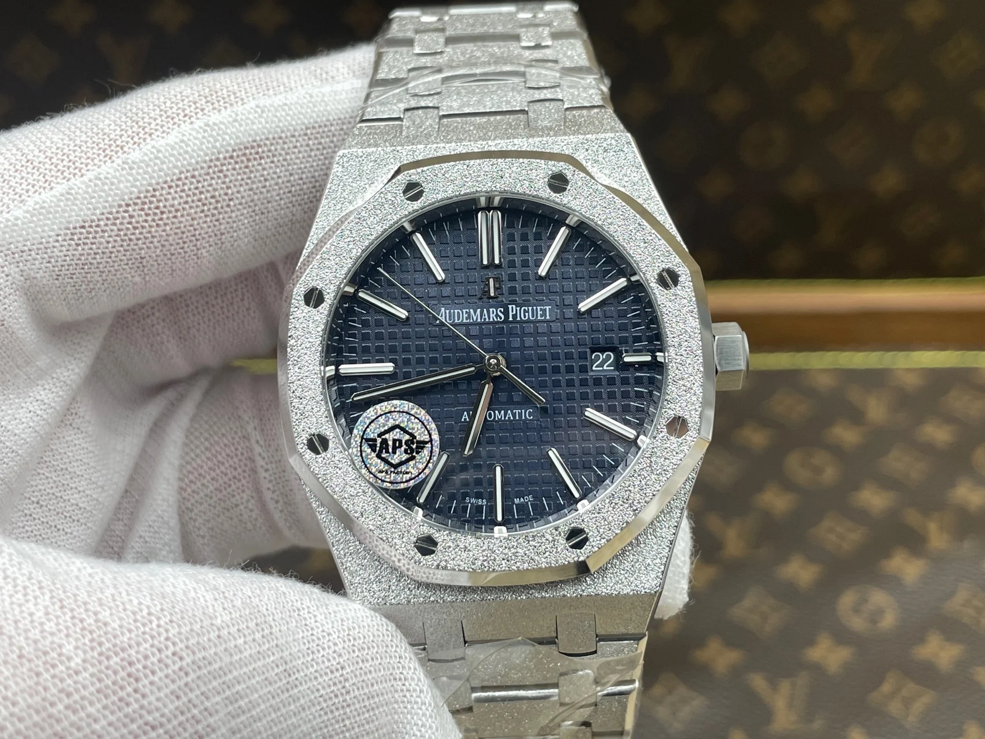 Audemars Piguet Blue Dial 15400 41mm — photographed off the sweep