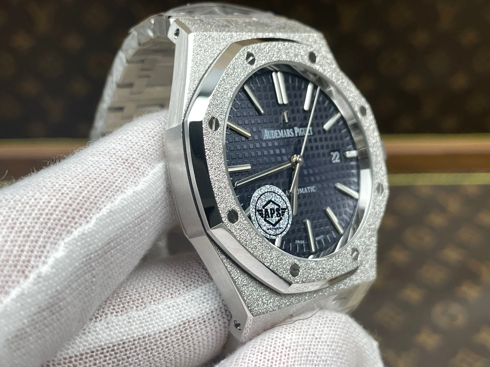 Audemars Piguet Blue Dial 15400 41mm — photographed off the sweep