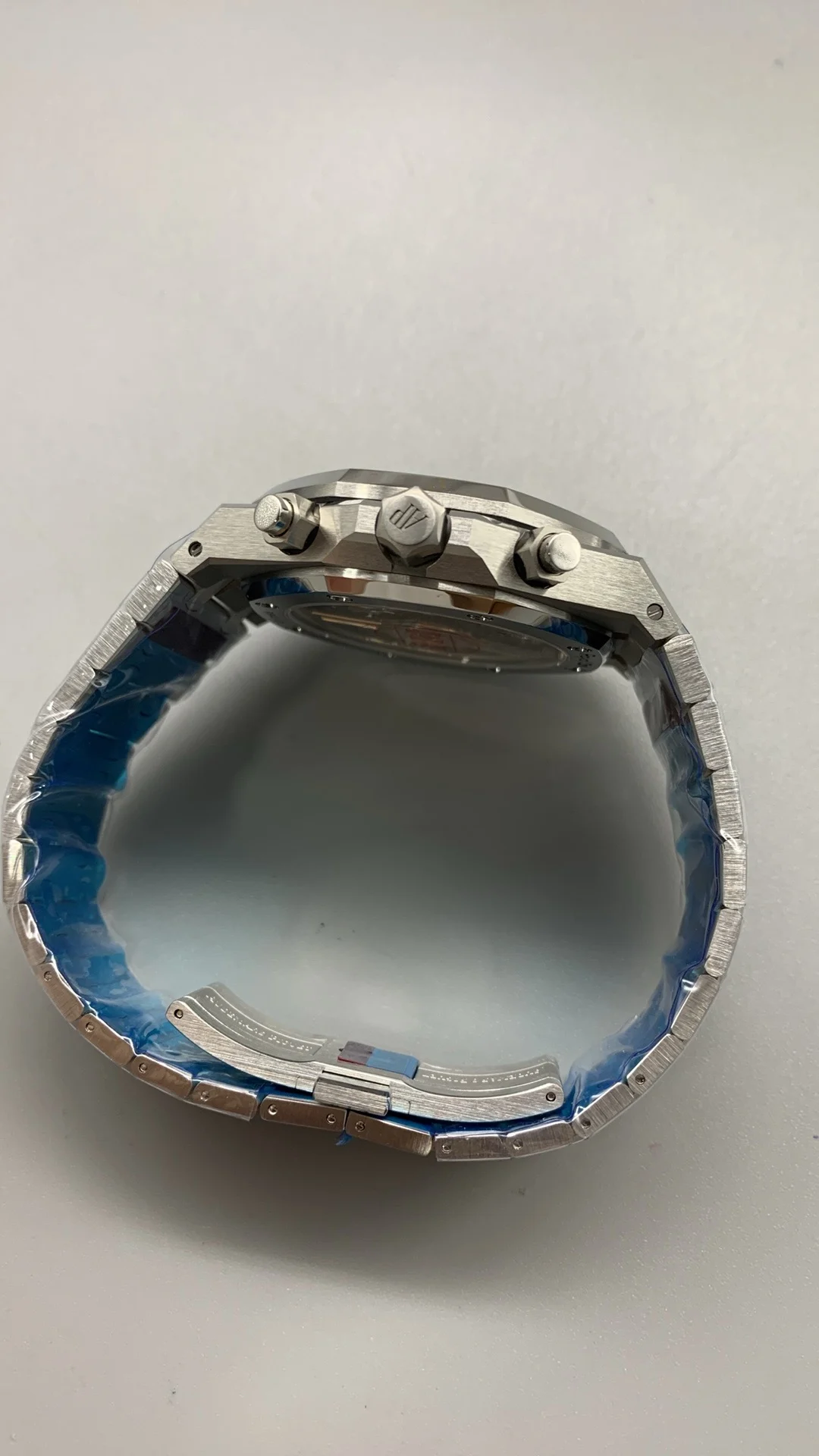 Audemars Piguet Blue Dial 26240 — photographed off the sweep