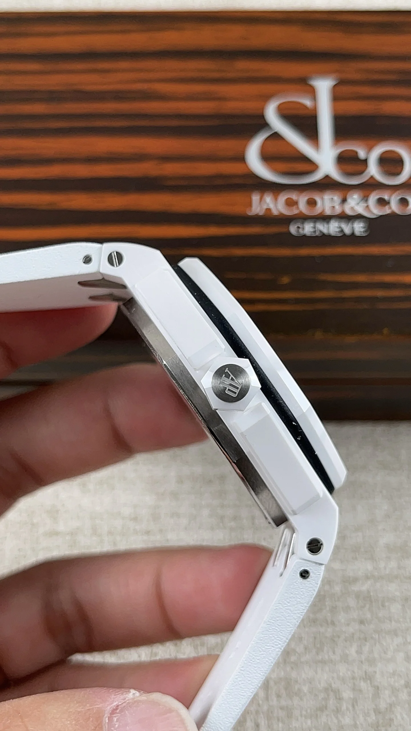 Audemars Piguet Ceramic 15707 — photographed off the sweep