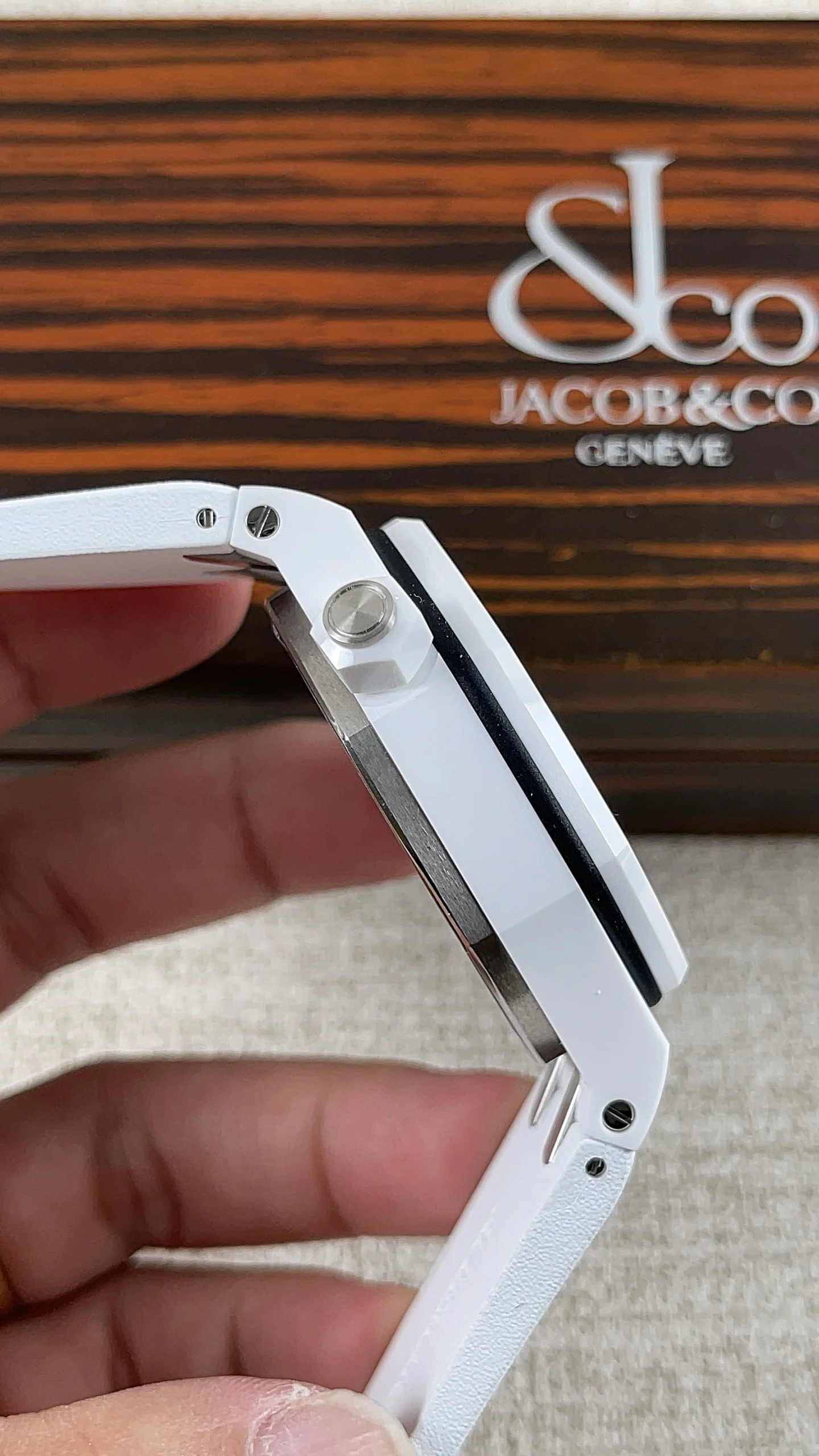 Audemars Piguet Ceramic 15707 — photographed off the sweep