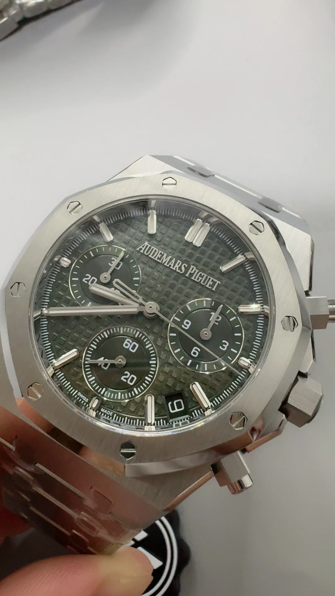 Audemars Piguet Green Dial 26240 — photographed off the sweep