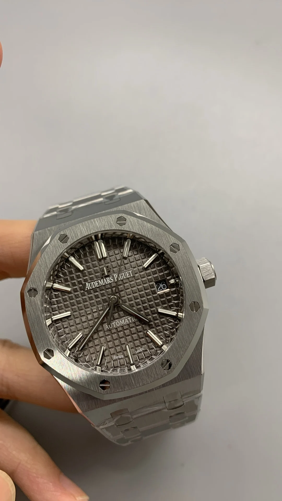 Audemars Piguet Grey Dial 15450 — photographed off the sweep