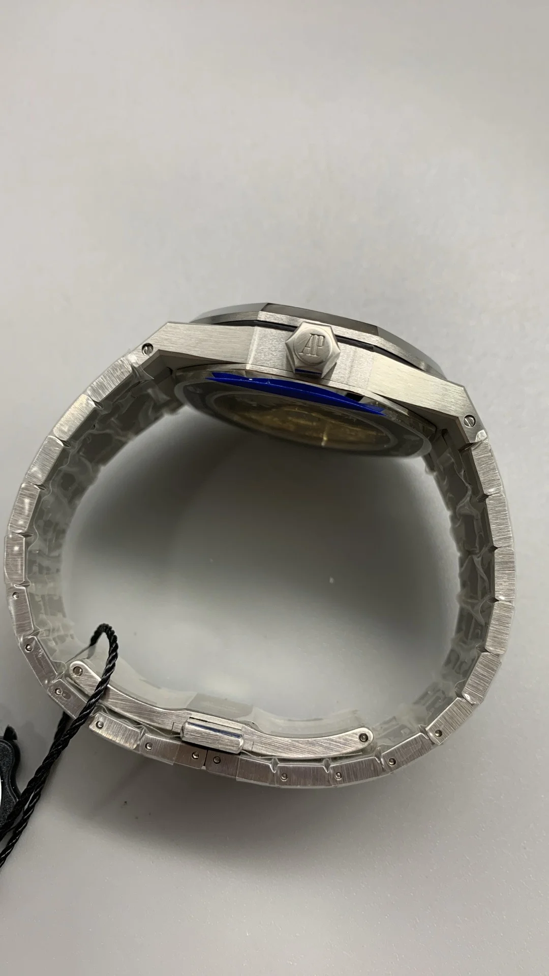 Audemars Piguet Grey Dial 15450 — photographed off the sweep