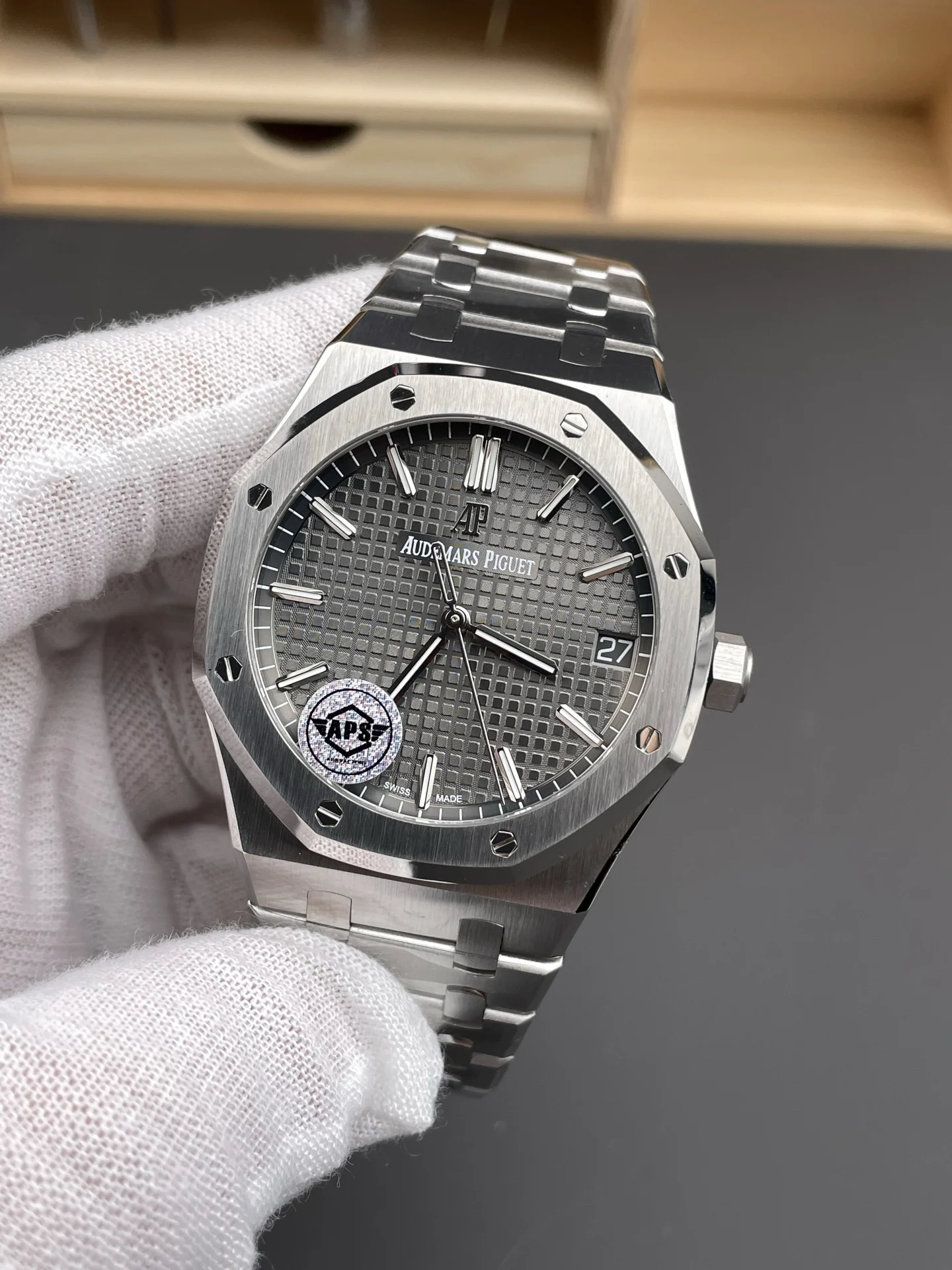 Audemars Piguet Grey Dial 15500 41mm — photographed off the sweep