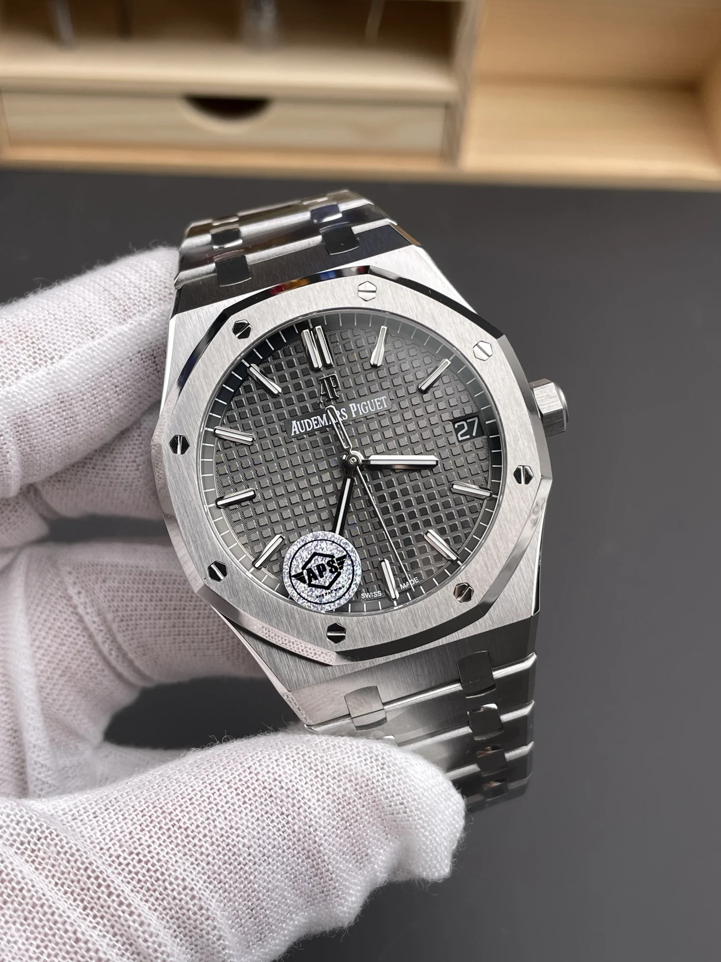 Audemars Piguet Grey Dial 15500 41mm — photographed off the sweep