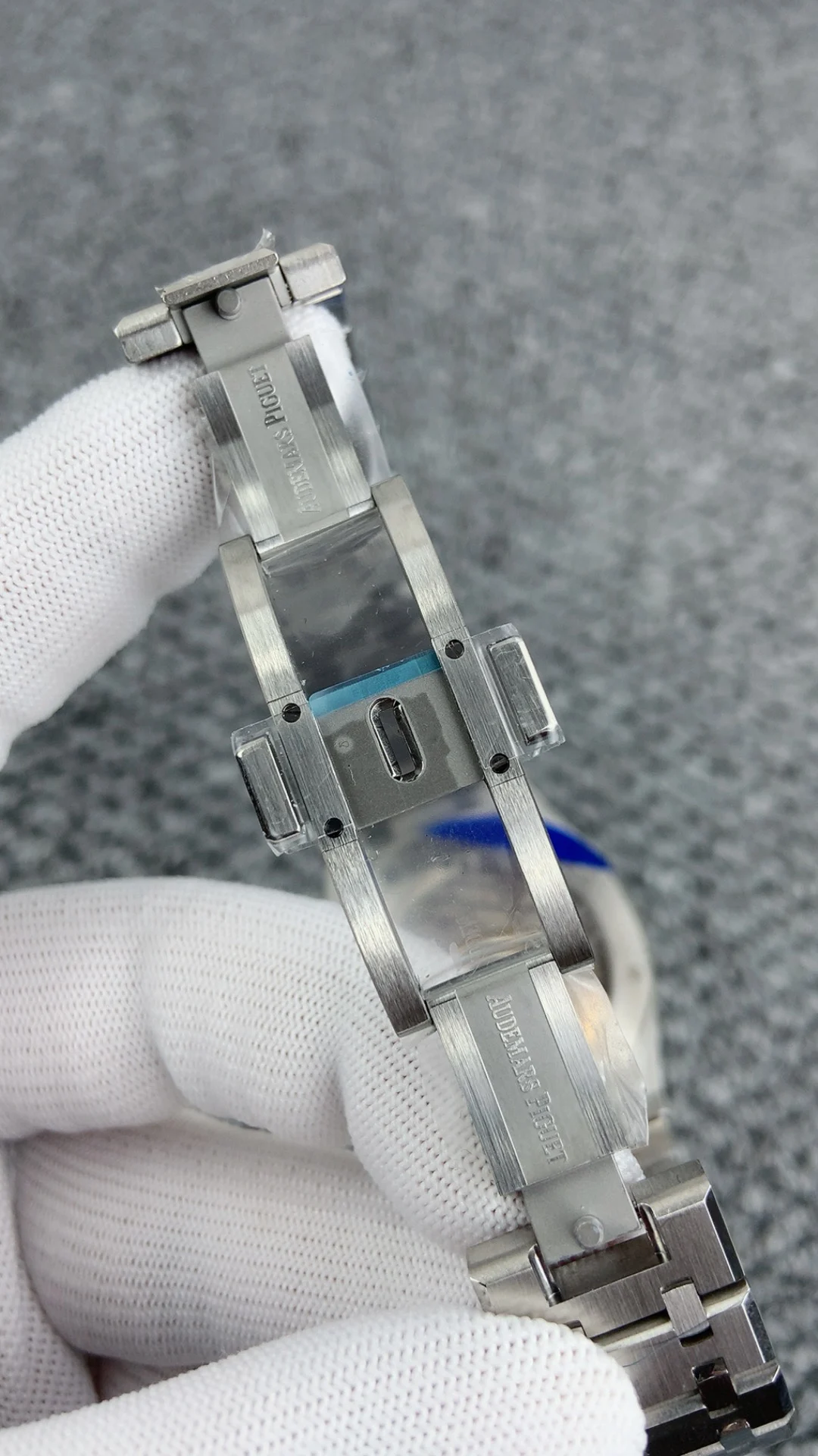 Audemars Piguet Grey Dial 15510 — photographed off the sweep