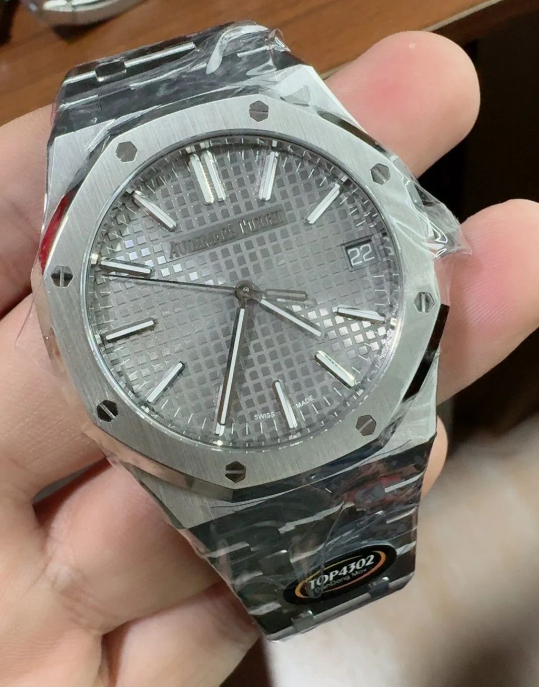 Audemars Piguet Grey Dial 15510 — photographed off the sweep