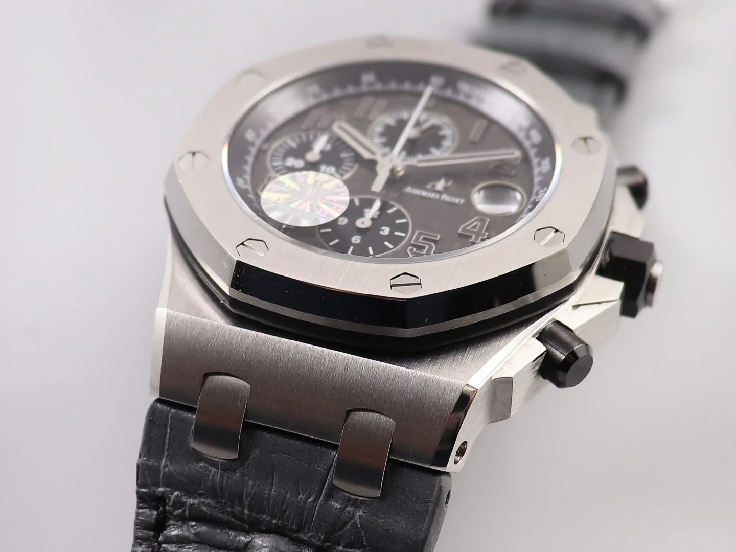 Audemars Piguet Grey Dial 42mm — photographed off the sweep