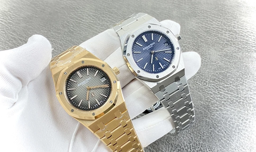 Audemars Piguet Rose Gold 15202 — photographed off the sweep
