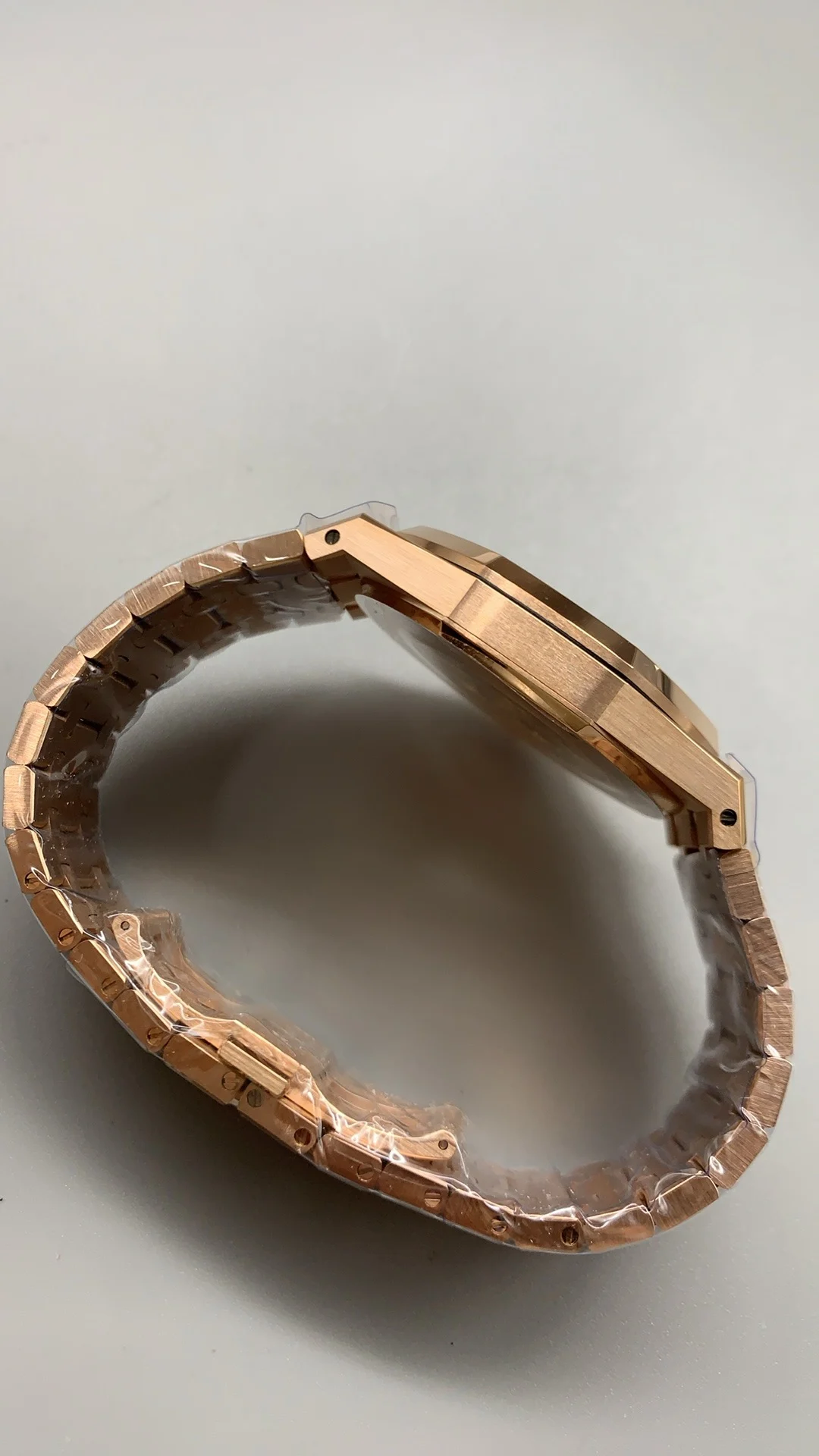 Audemars Piguet Rose Gold 15407 — photographed off the sweep
