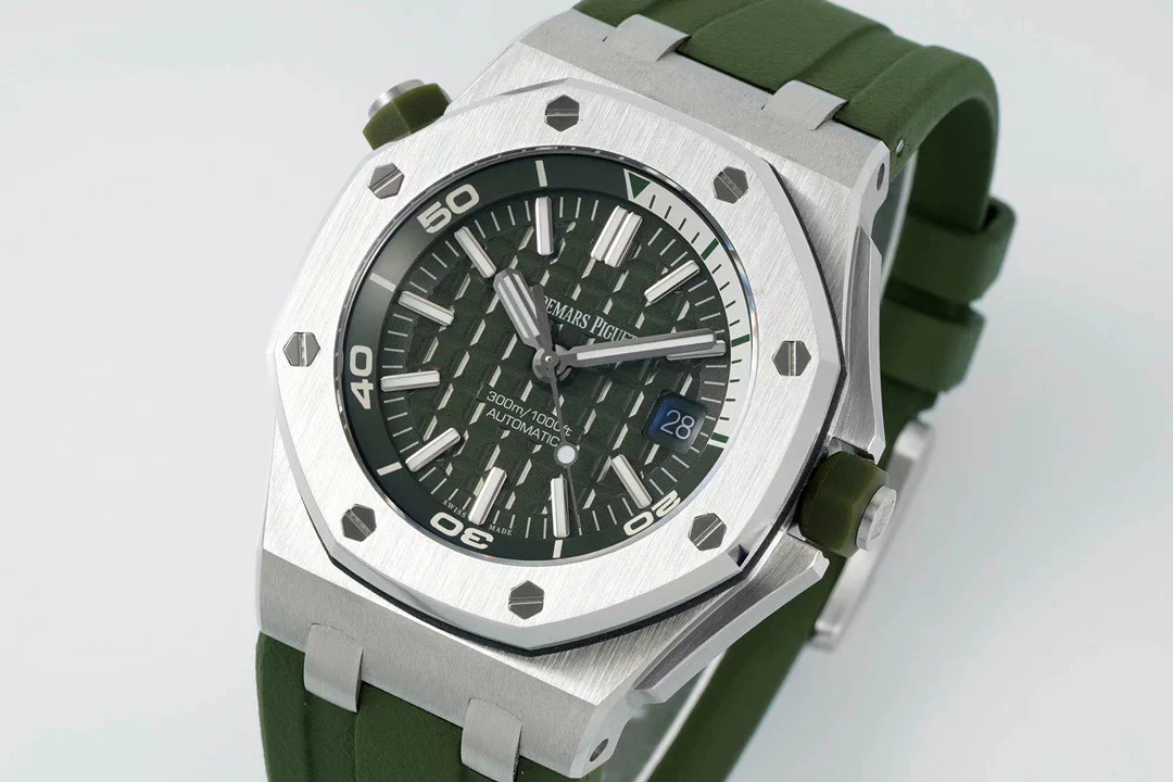 Audemars Piguet Rose Gold 15710 — photographed off the sweep