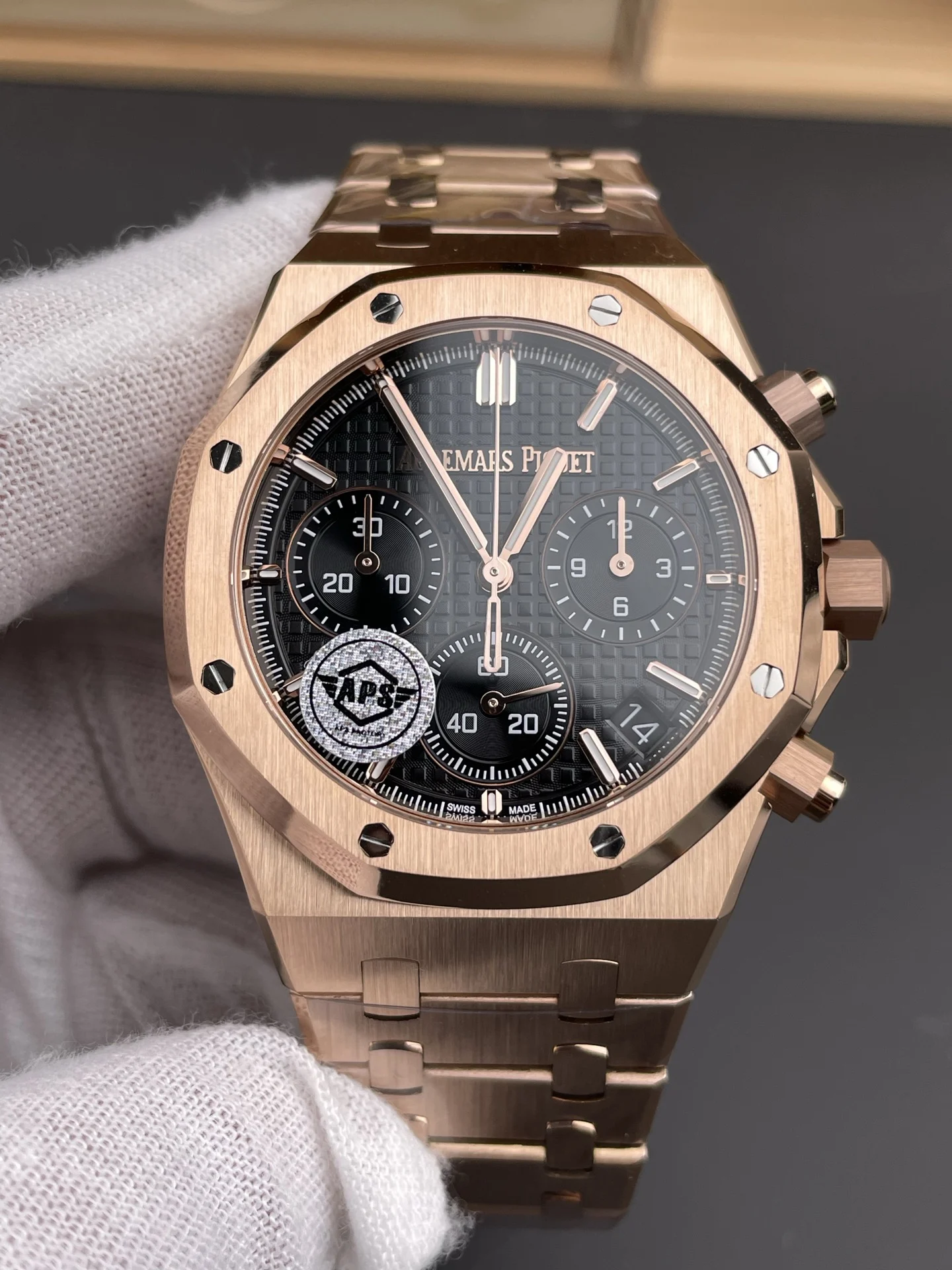 Audemars Piguet Rose Gold Black Dial 26240 41mm — photographed off the sweep