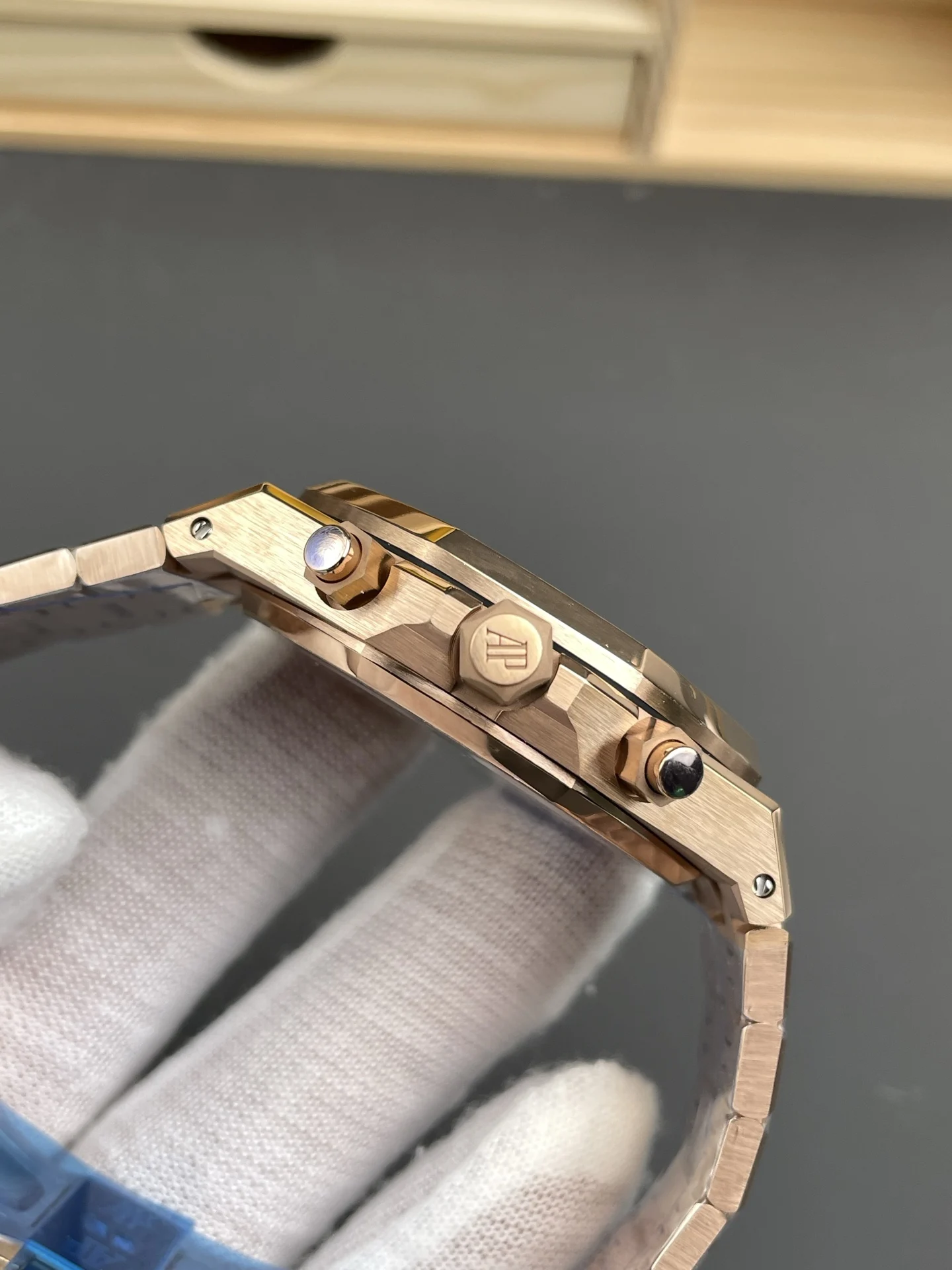 Audemars Piguet Rose Gold Black Dial 26240 41mm — photographed off the sweep