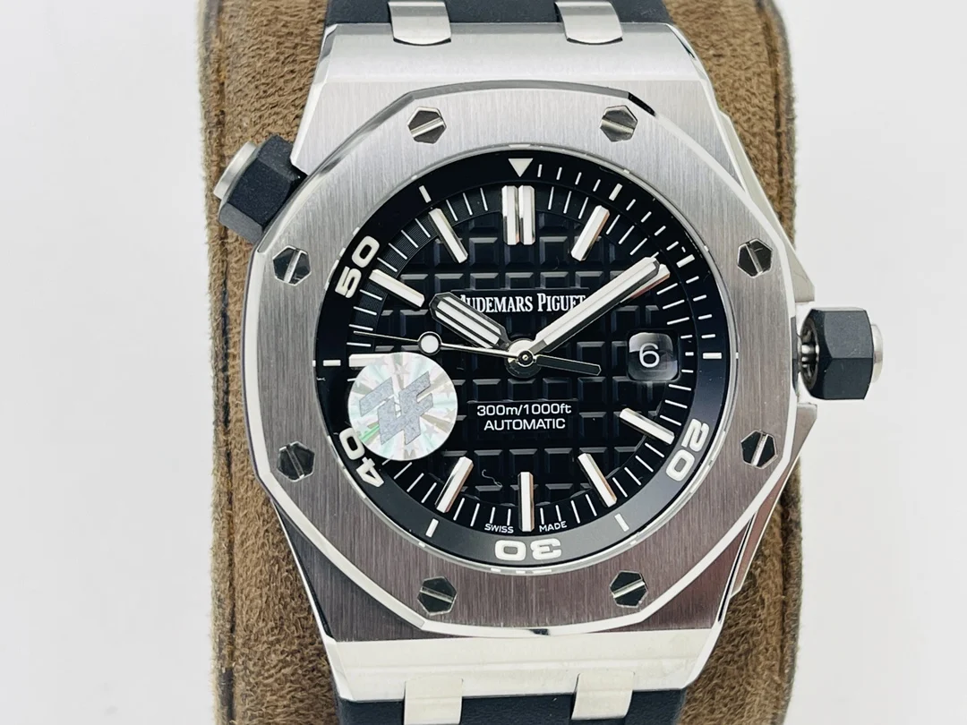 Audemars Piguet Rose Gold — photographed off the sweep