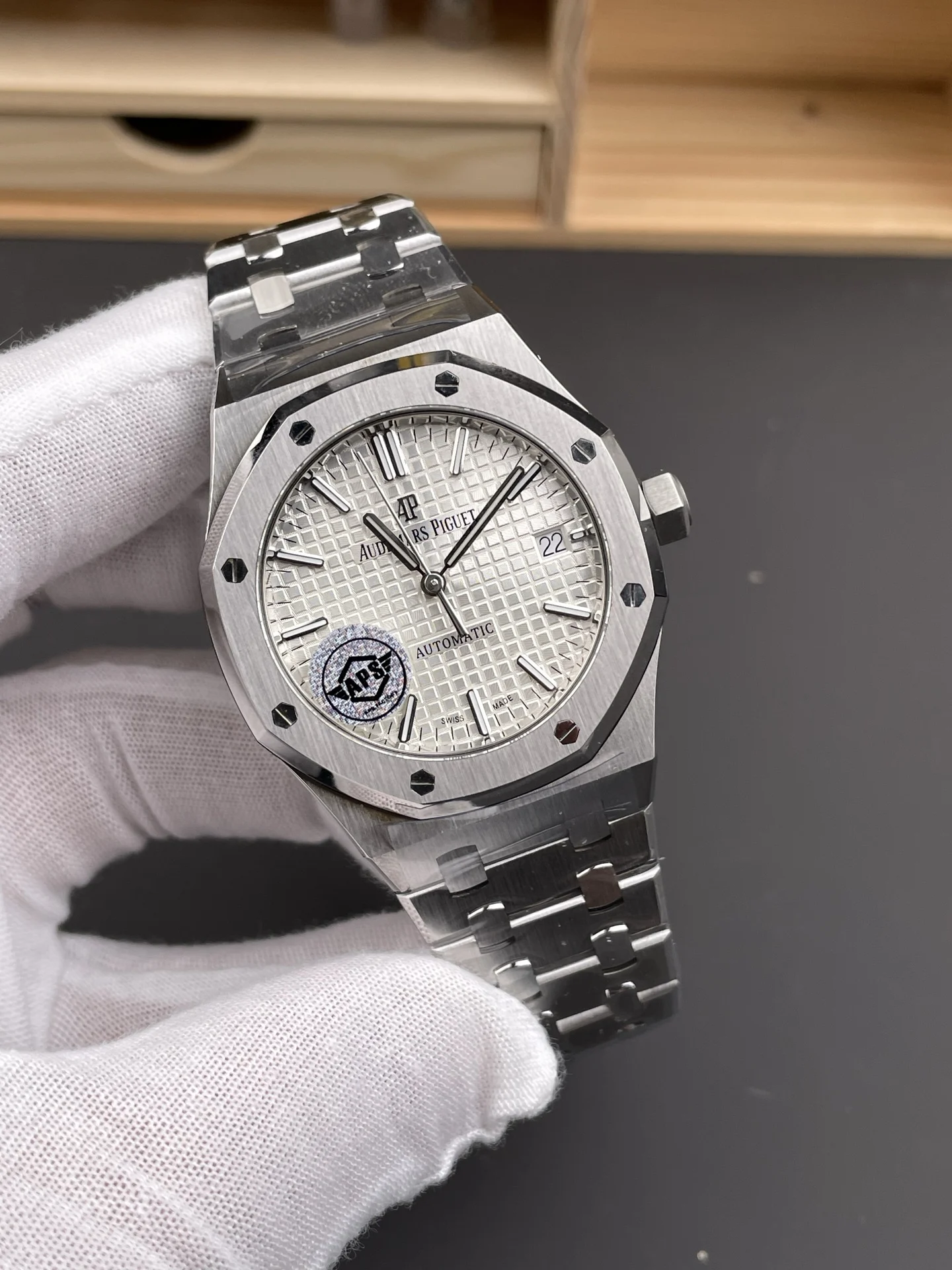Audemars Piguet Royal Oak 15450 — photographed off the sweep