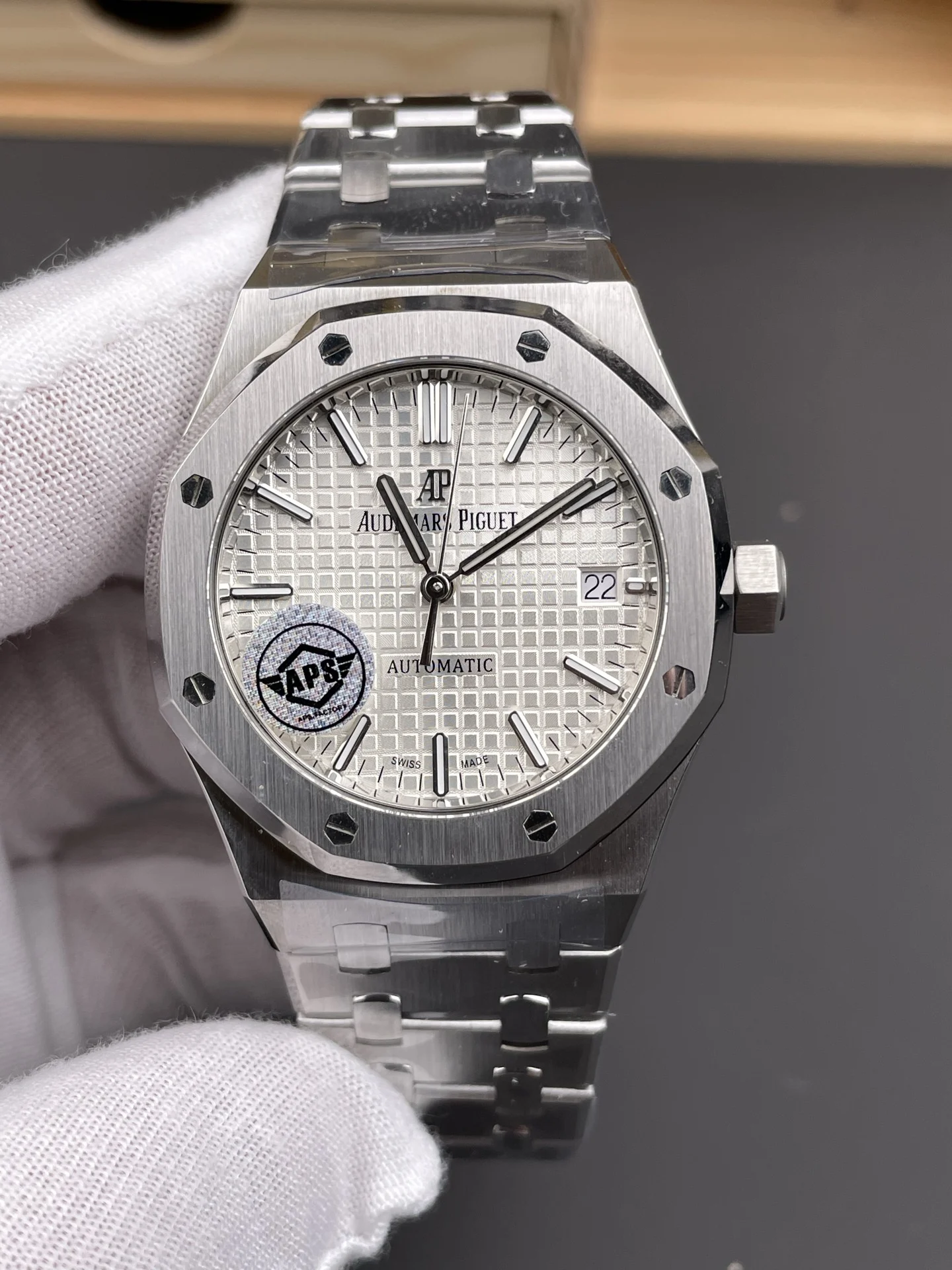 Audemars Piguet Royal Oak 15450 — photographed off the sweep
