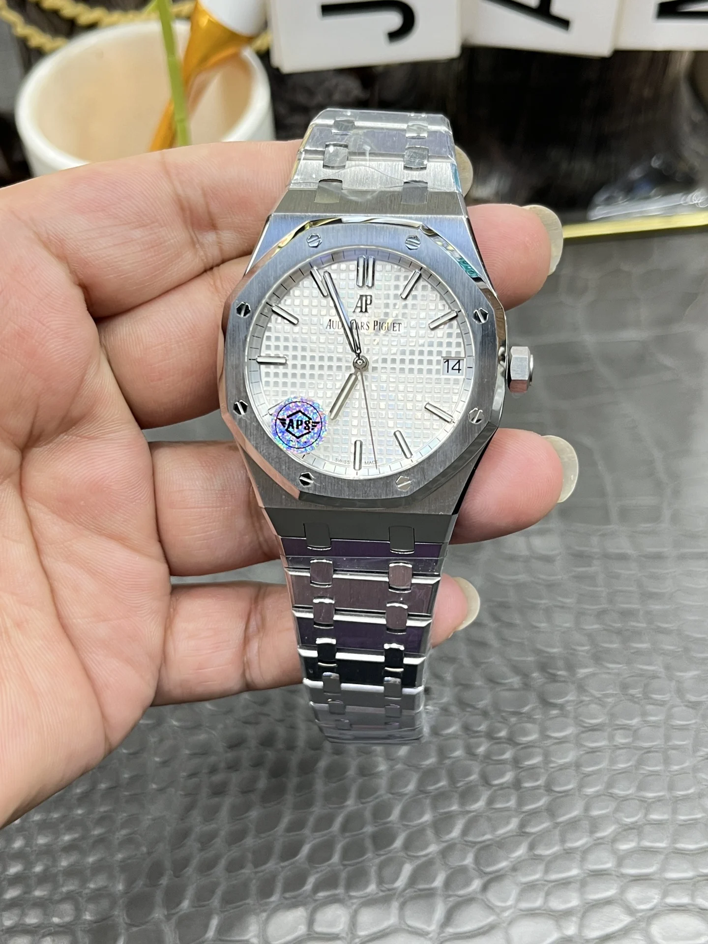 Audemars Piguet Royal Oak 15500 41mm — photographed off the sweep