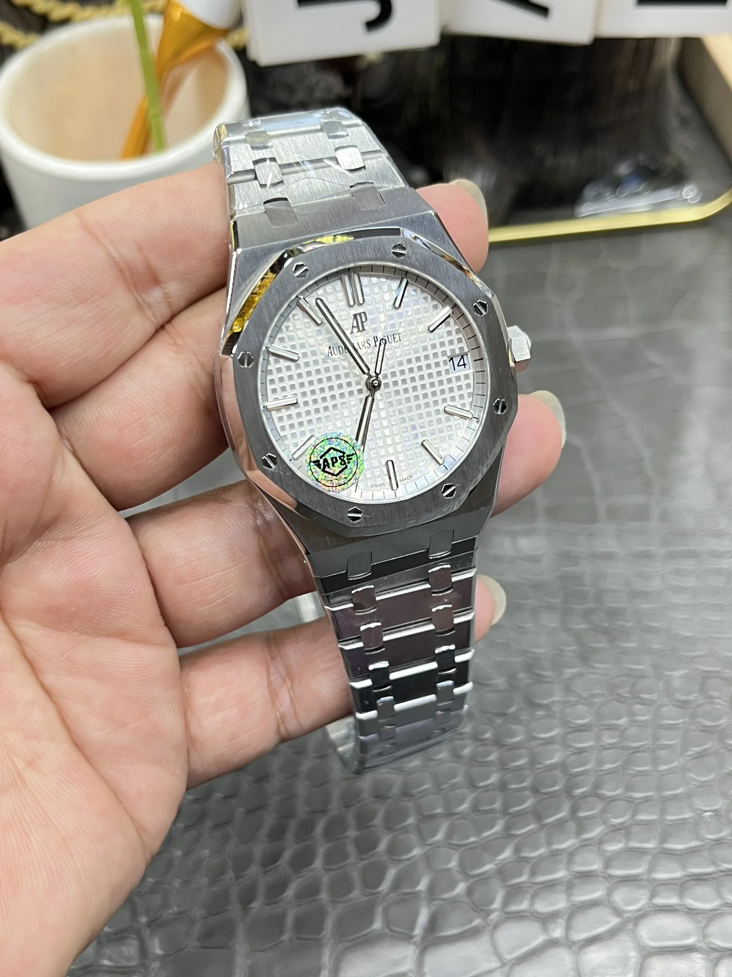 Audemars Piguet Royal Oak 15500 41mm — photographed off the sweep