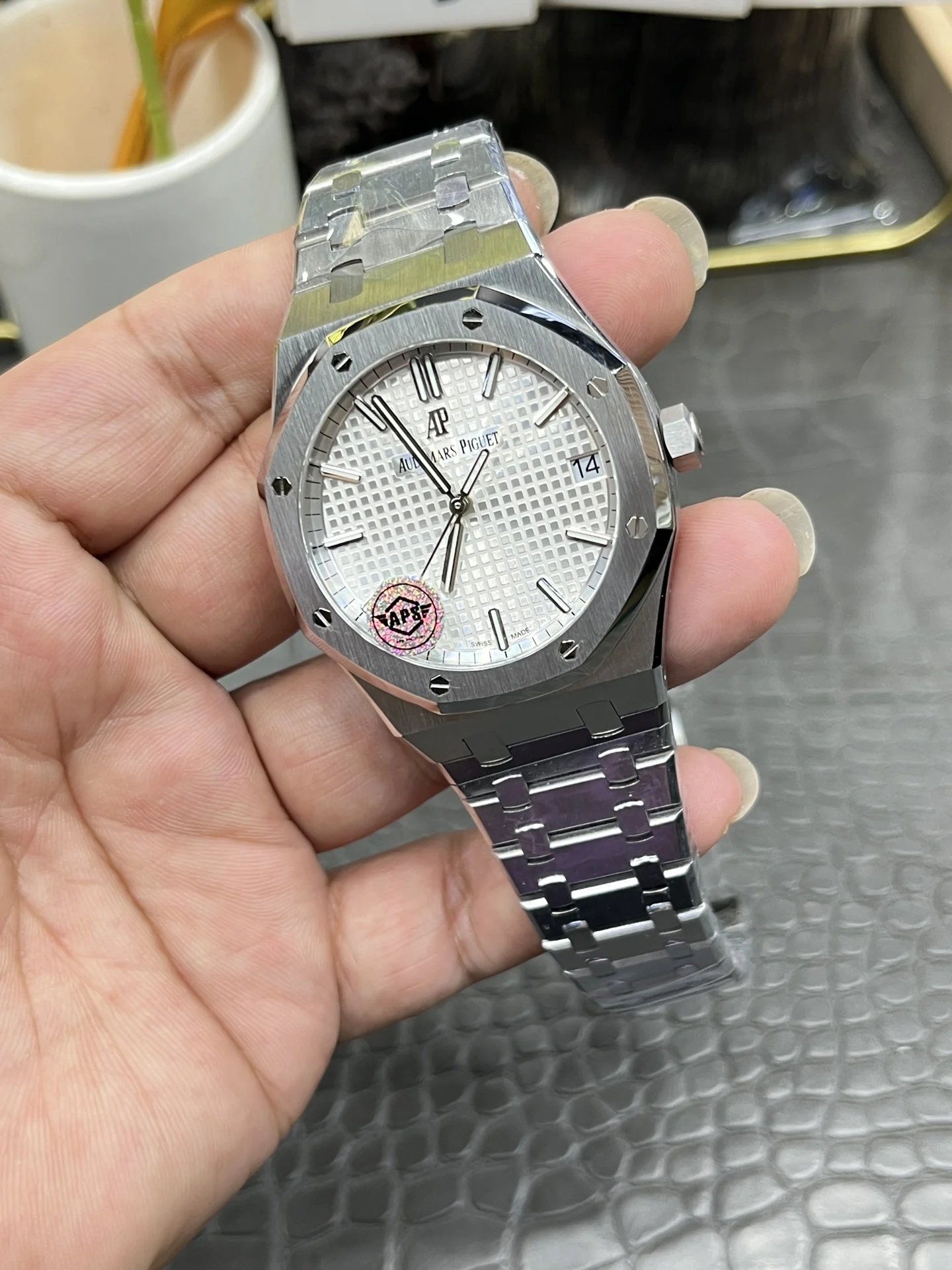 Audemars Piguet Royal Oak 15500 41mm — photographed off the sweep
