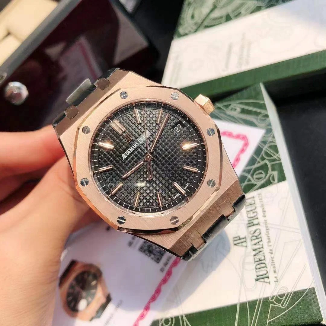 Audemars Piguet Royal Oak 15500OR — photographed off the sweep