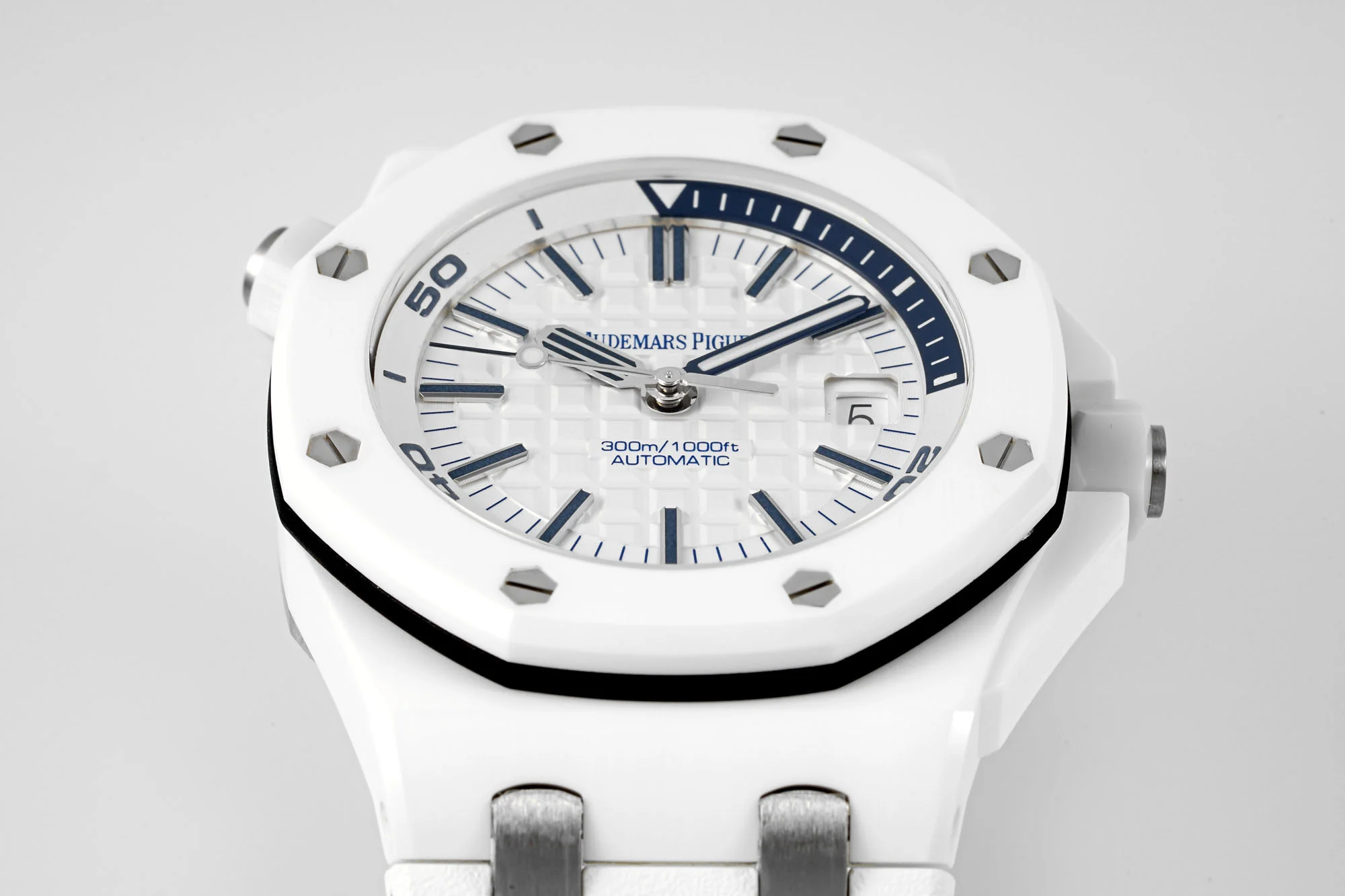 Audemars Piguet Royal Oak 15707CB — photographed off the sweep
