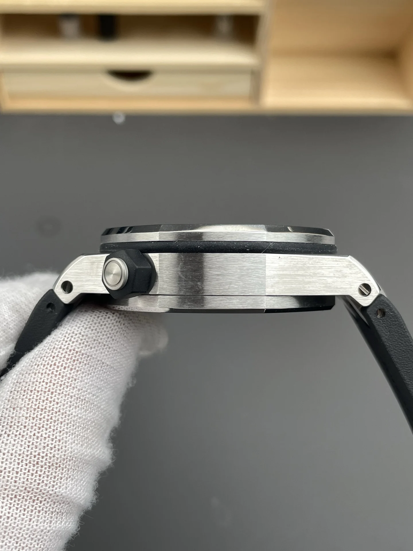 Audemars Piguet Royal Oak 15710 42mm — photographed off the sweep