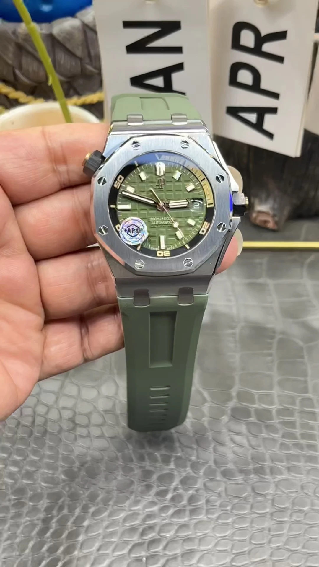 Audemars Piguet Royal Oak 15720ST